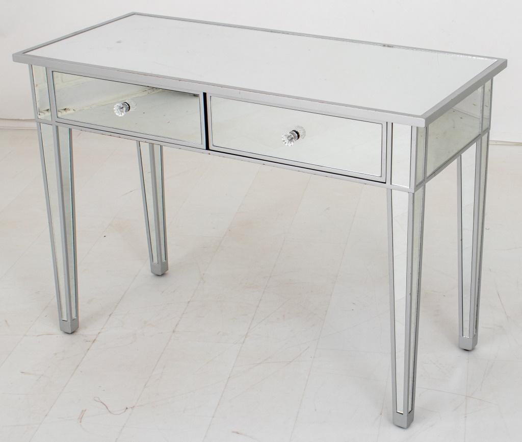 Hollywood Regency Style Mirrored Vanity Table For Sale 1