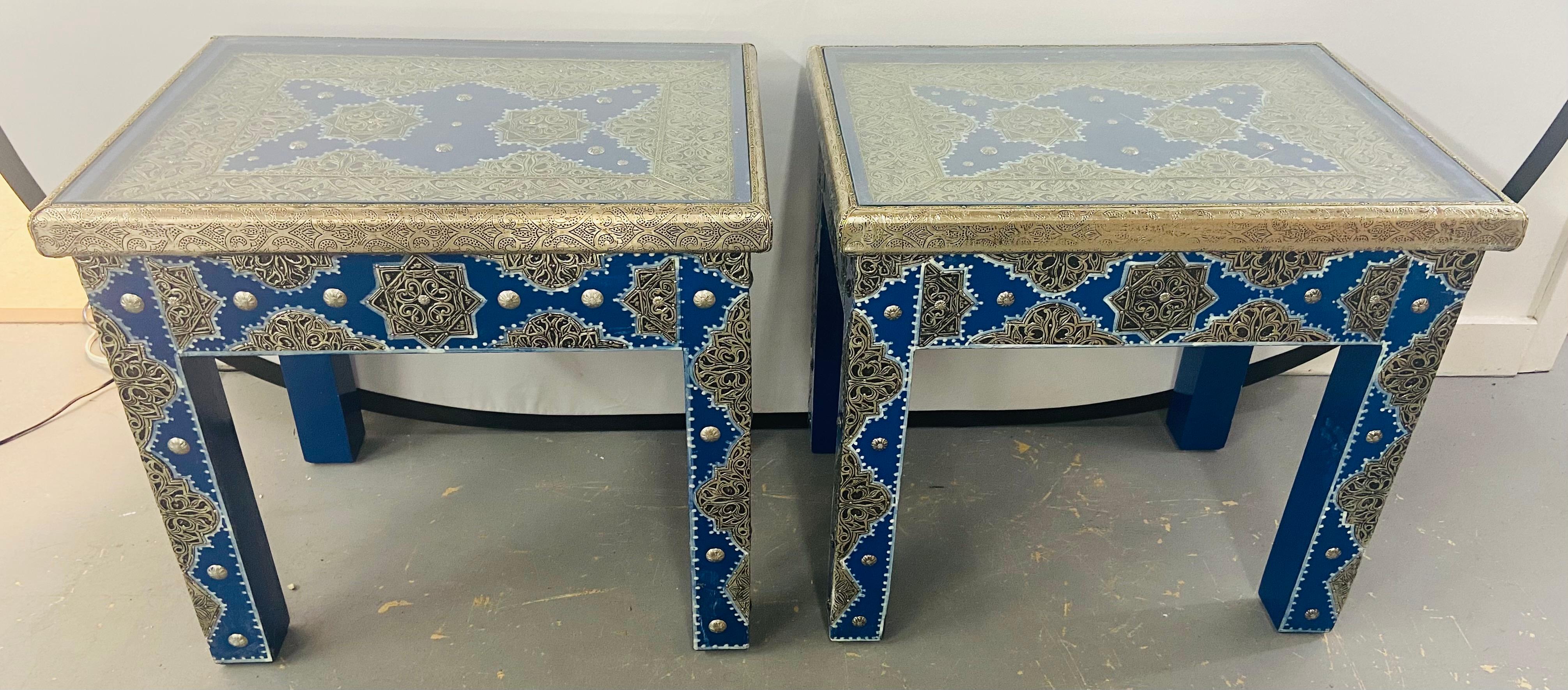 Moorish Hollywood Regency Style Moroccan Brass Blue Rectangular Side or End Table, Pair For Sale