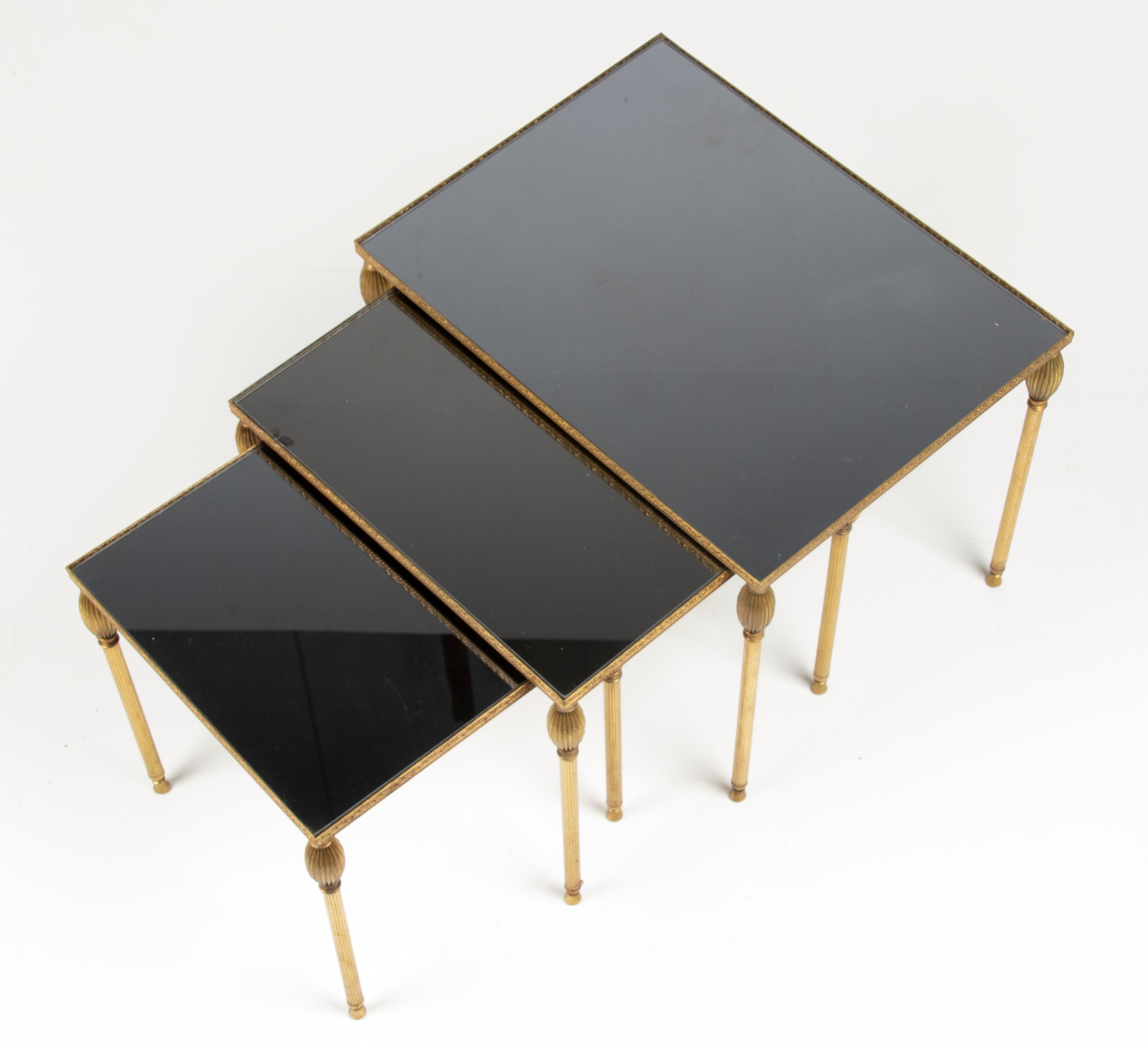 Mid-20th Century Hollywood Regency Style Nest of Tables Smoked Glass For Sale