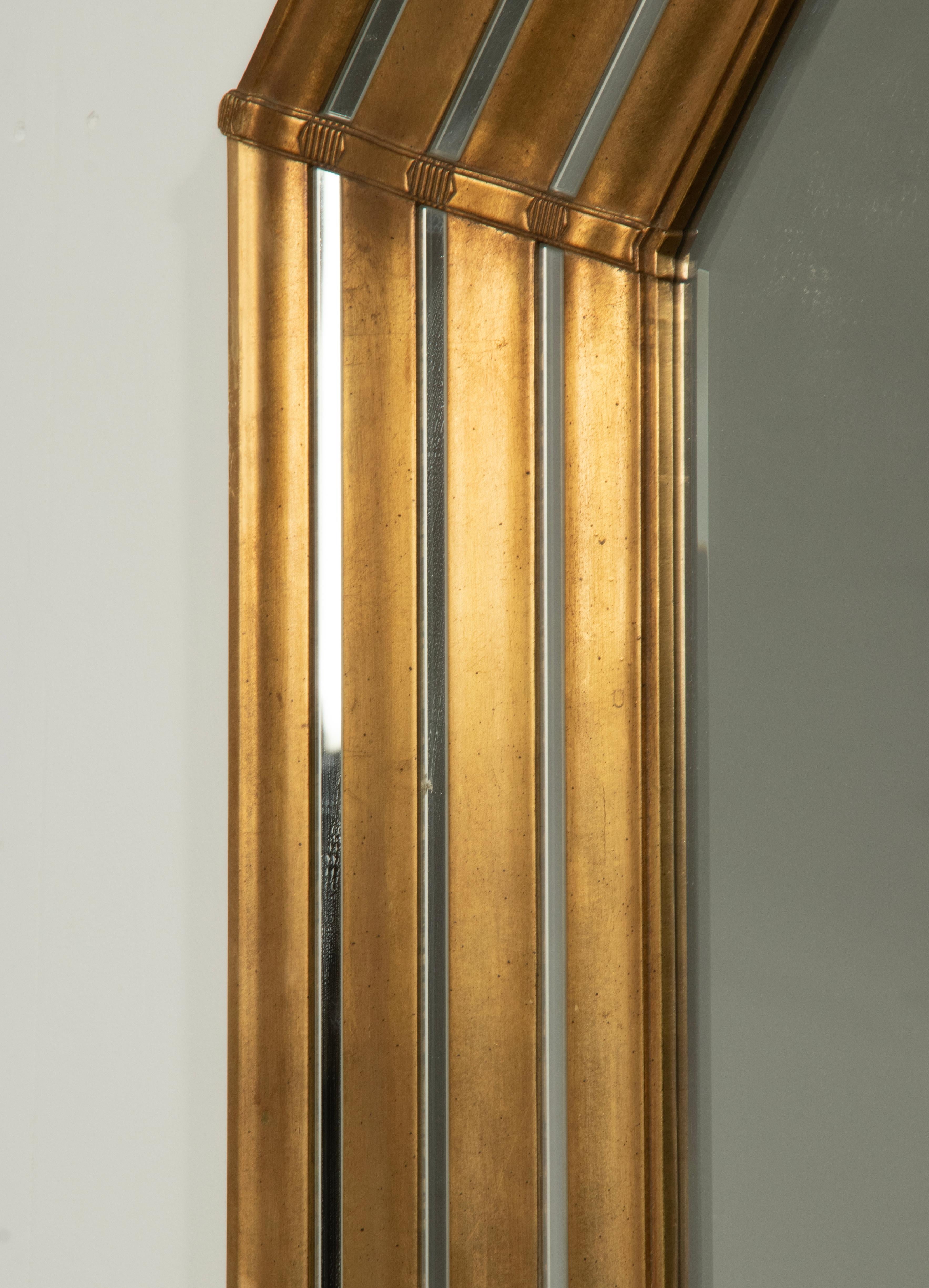 Hollywood Regency Style Octoganonal Gilt Wall Mirror For Sale 6