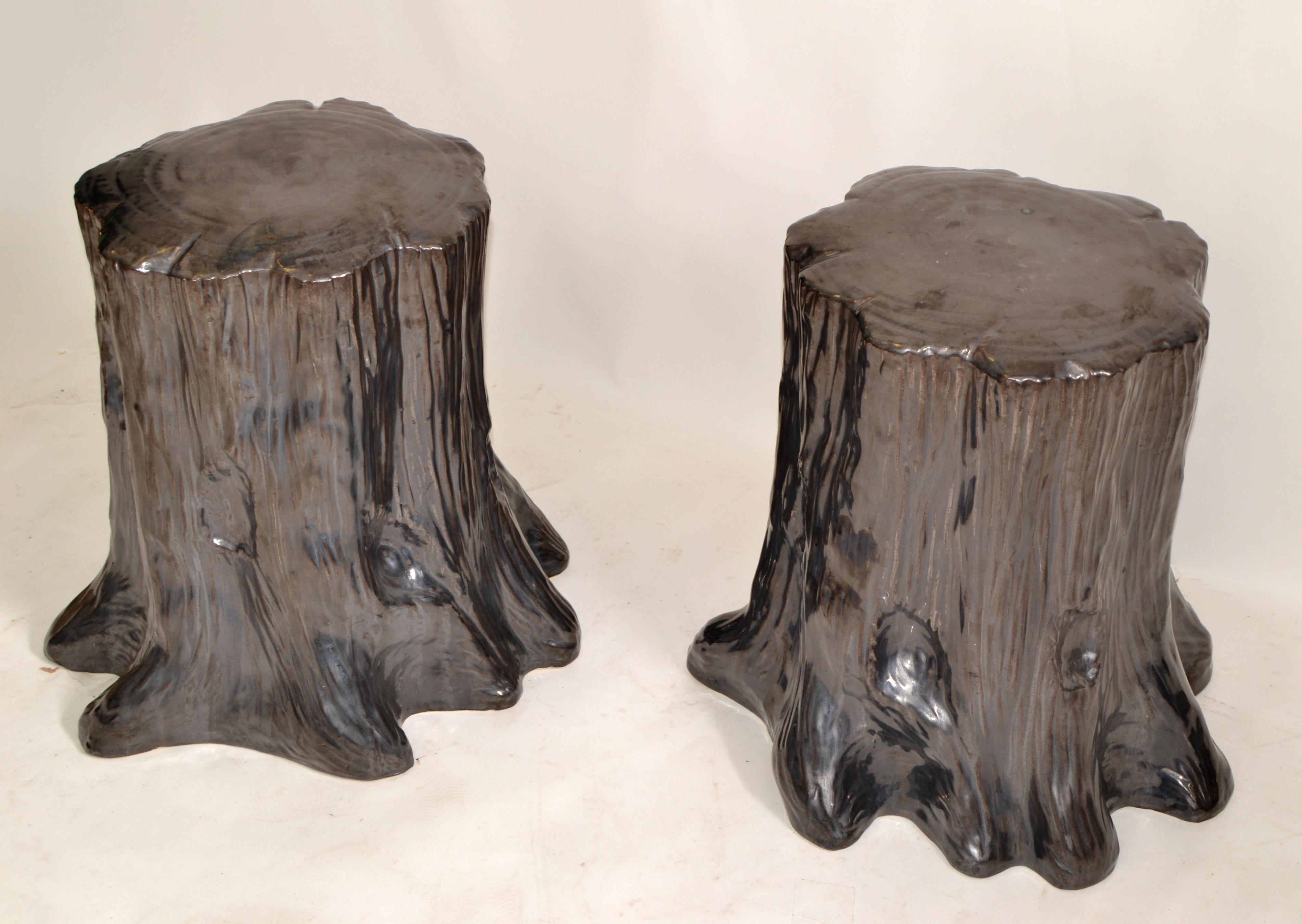 Hollywood Regency Style Outdoor Silver Ceramic Side Table Tree Stump Look, Pair In Good Condition In Miami, FL