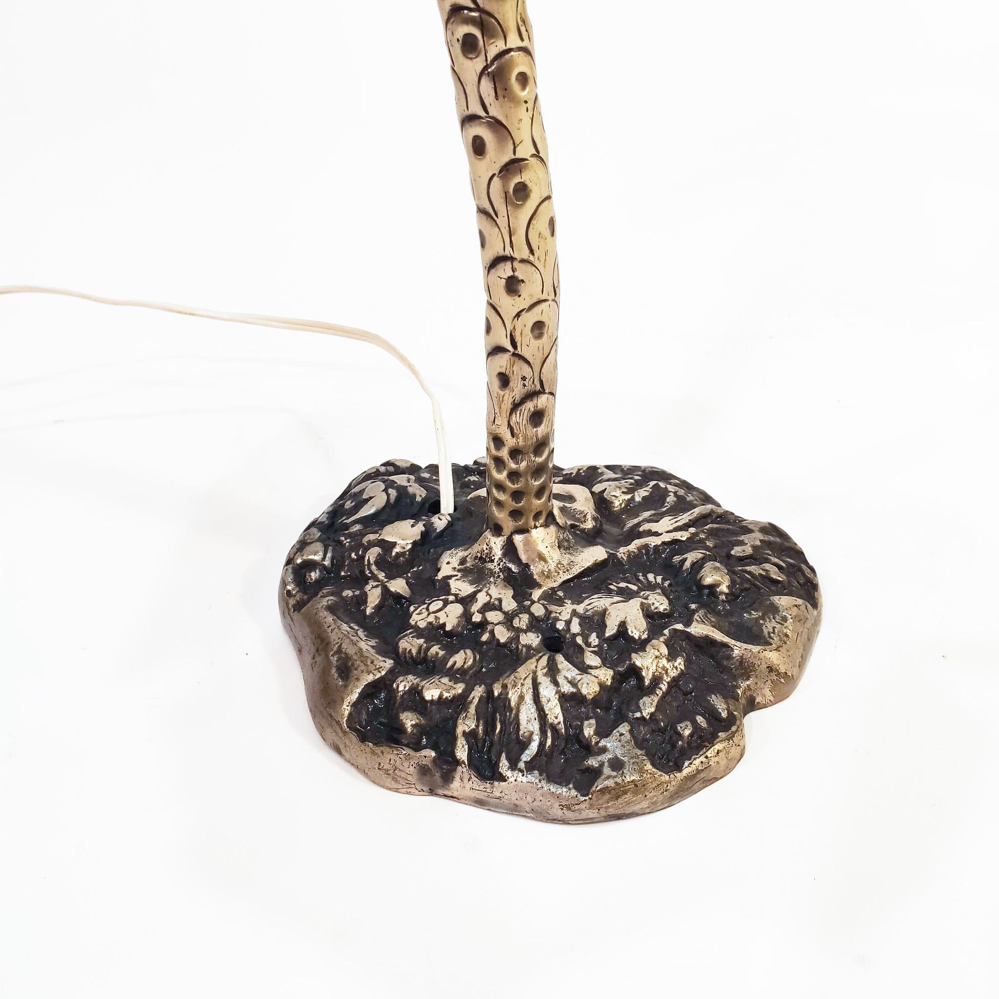Cast Hollywood Regency style palm-shaped table lamp by Maison Jansen, France, 1950s For Sale