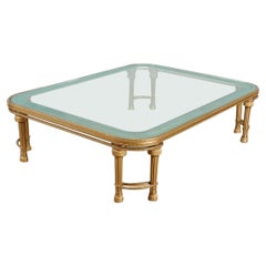 Table basse P.E. Guerin de style Hollywood Regency avec verre gravé en bronze massif