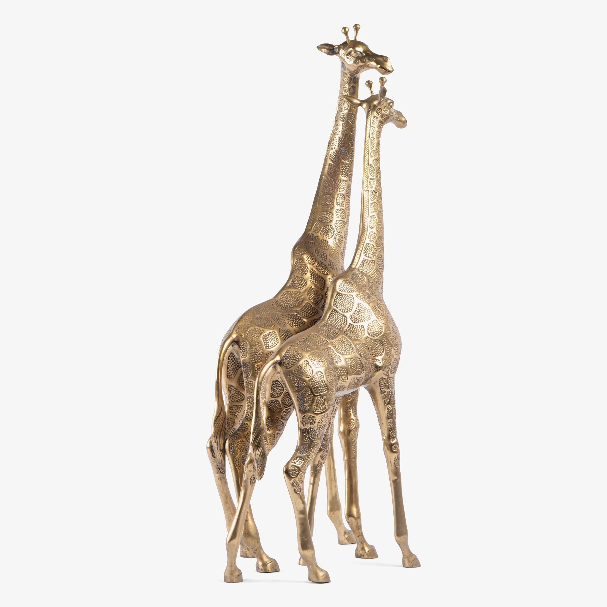 Sculture di giraffa in ottone lucido in stile Hollywood Regency, coppia in vendita 10