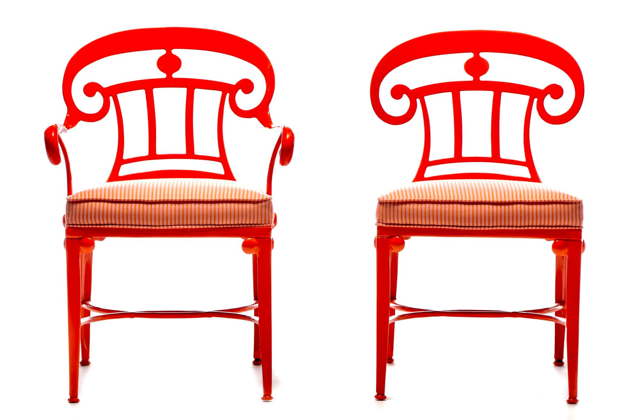 Set di 6 sedie da pranzo in stile Hollywood Regency per interni e per esterni color arancio mandarino In condizioni buone in vendita a Saint Louis, MO
