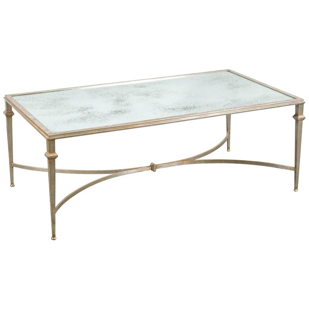 Table basse en fer doré argenté de style Hollywood Regency avec plateau en miroir