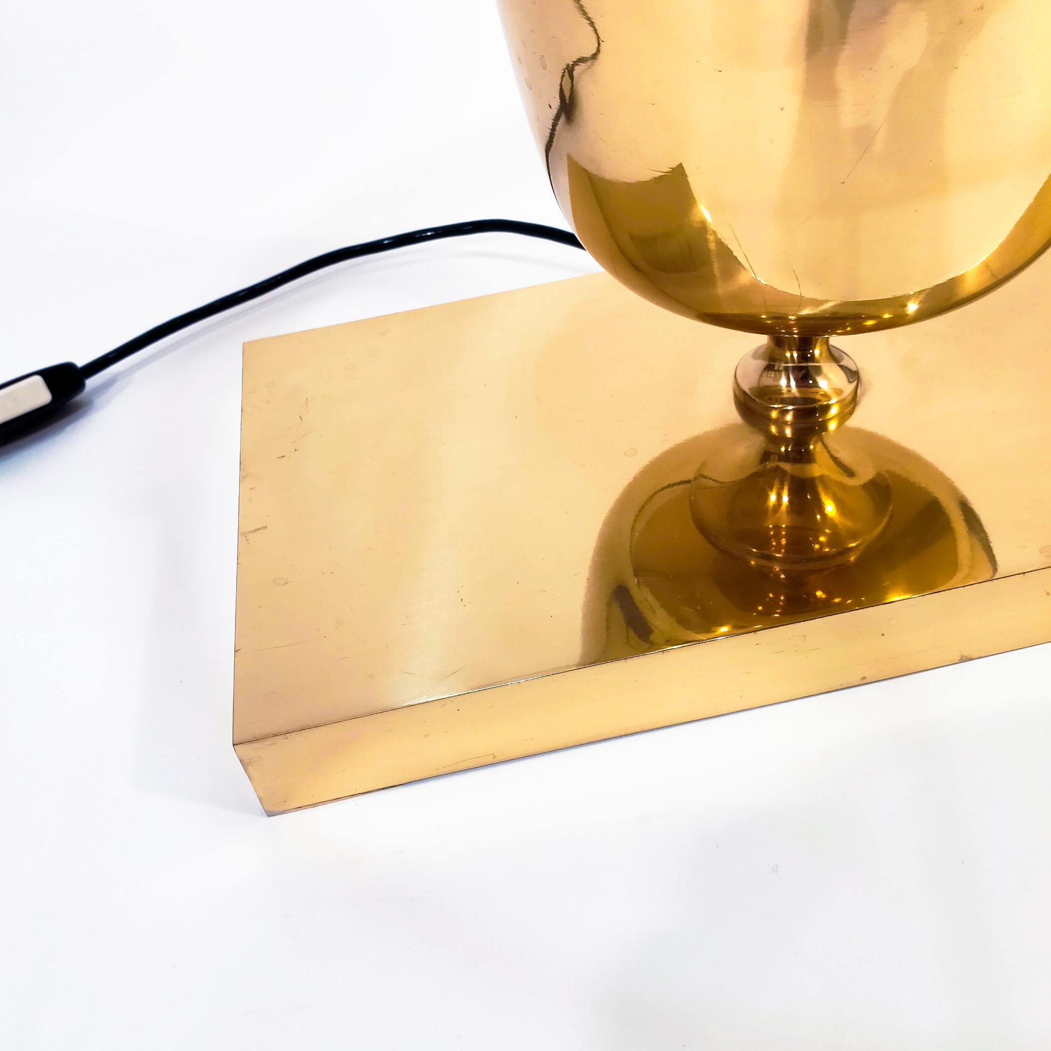 Hollywood Regency style table lamp by Philippe Barbier, France, 1970s Metal en venta
