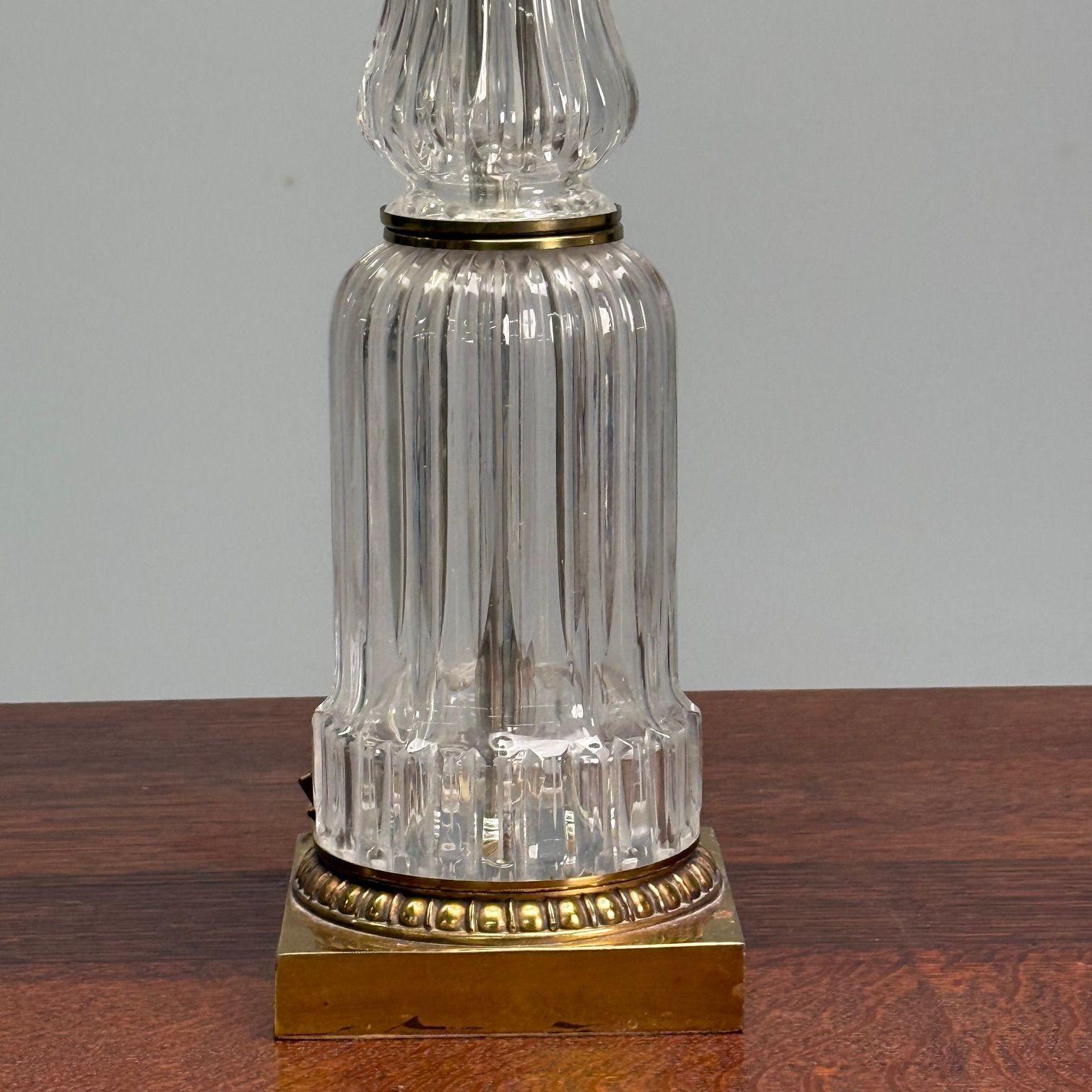 Fin du 20e siècle Lampes de table de style Hollywood Regency, cristal cannelé, métal doré, États-Unis, années 1980 en vente