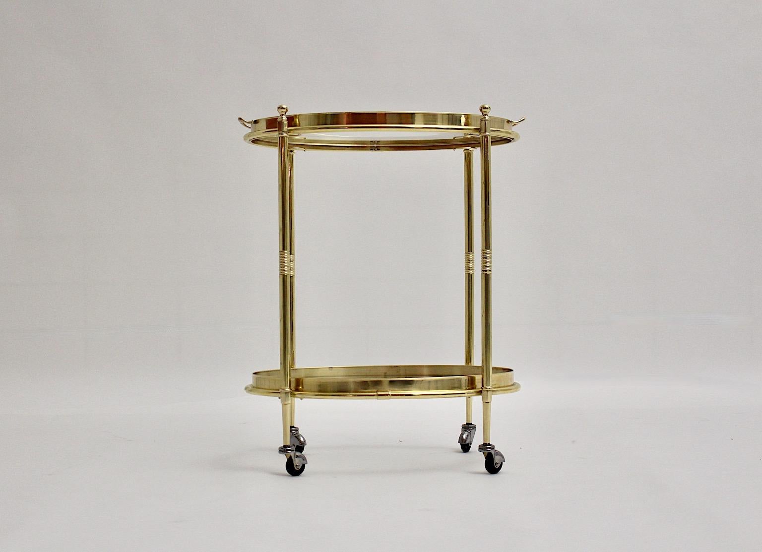 Hollywood Regency Style Vintage Brass Glass Bar Cart Side Table Italy 1970s For Sale 3