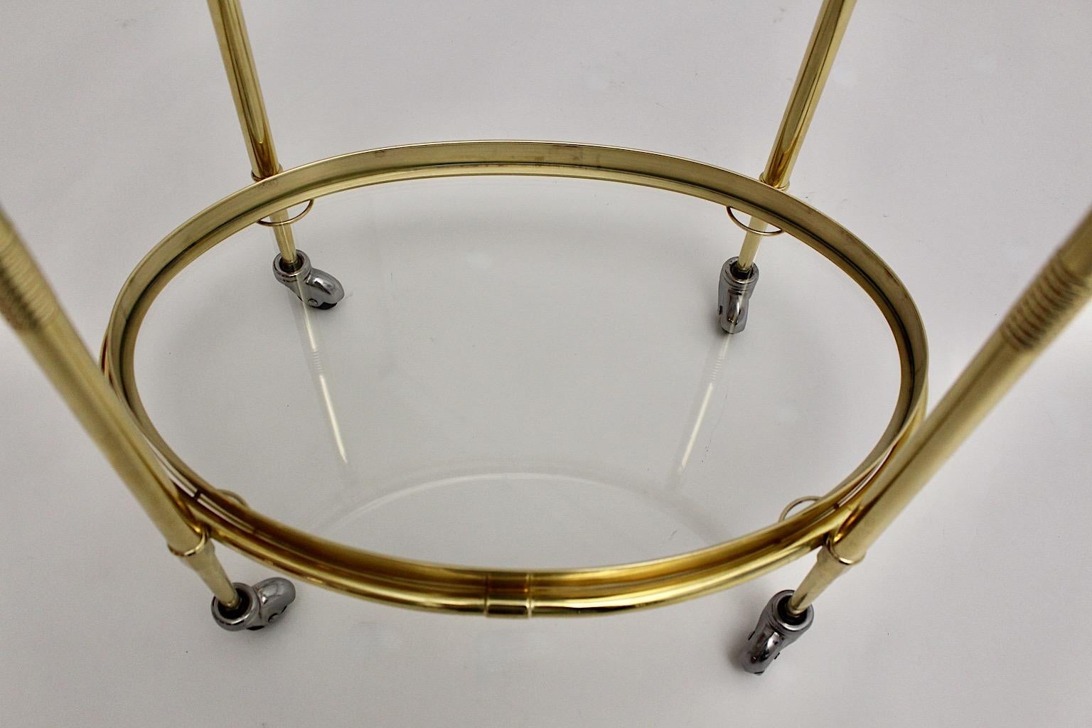 Hollywood Regency Style Vintage Brass Glass Bar Cart Side Table Italy 1970s For Sale 7
