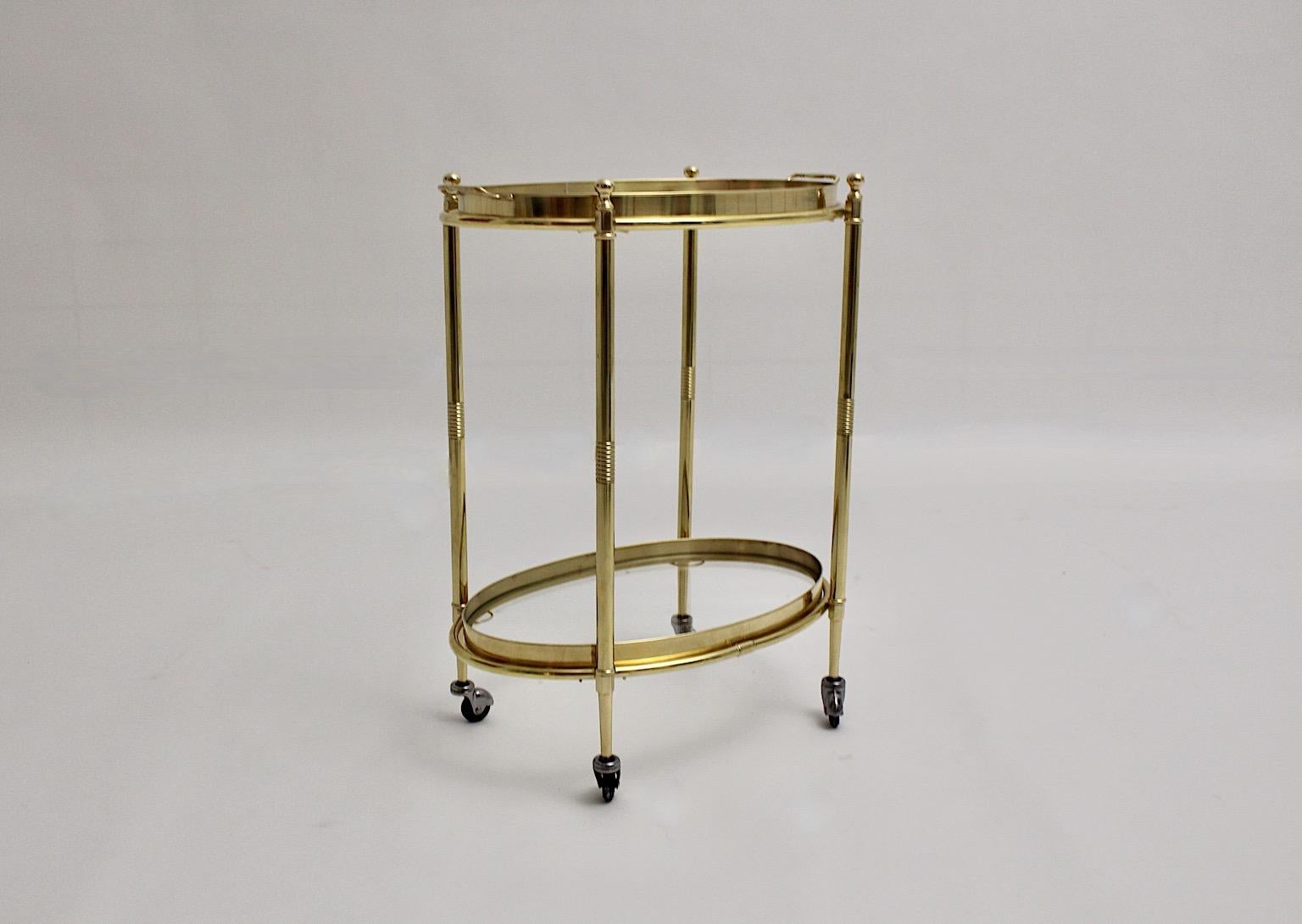 Italian Hollywood Regency Style Vintage Brass Glass Bar Cart Side Table Italy 1970s For Sale