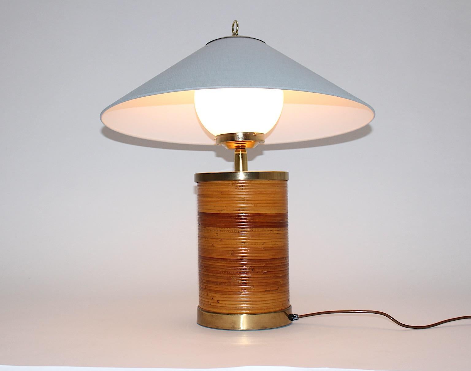 Hollywood Regency Style Vintage Brass Rattan Bamboo Blue Table Lamp Italy, 1970s In Good Condition For Sale In Vienna, AT