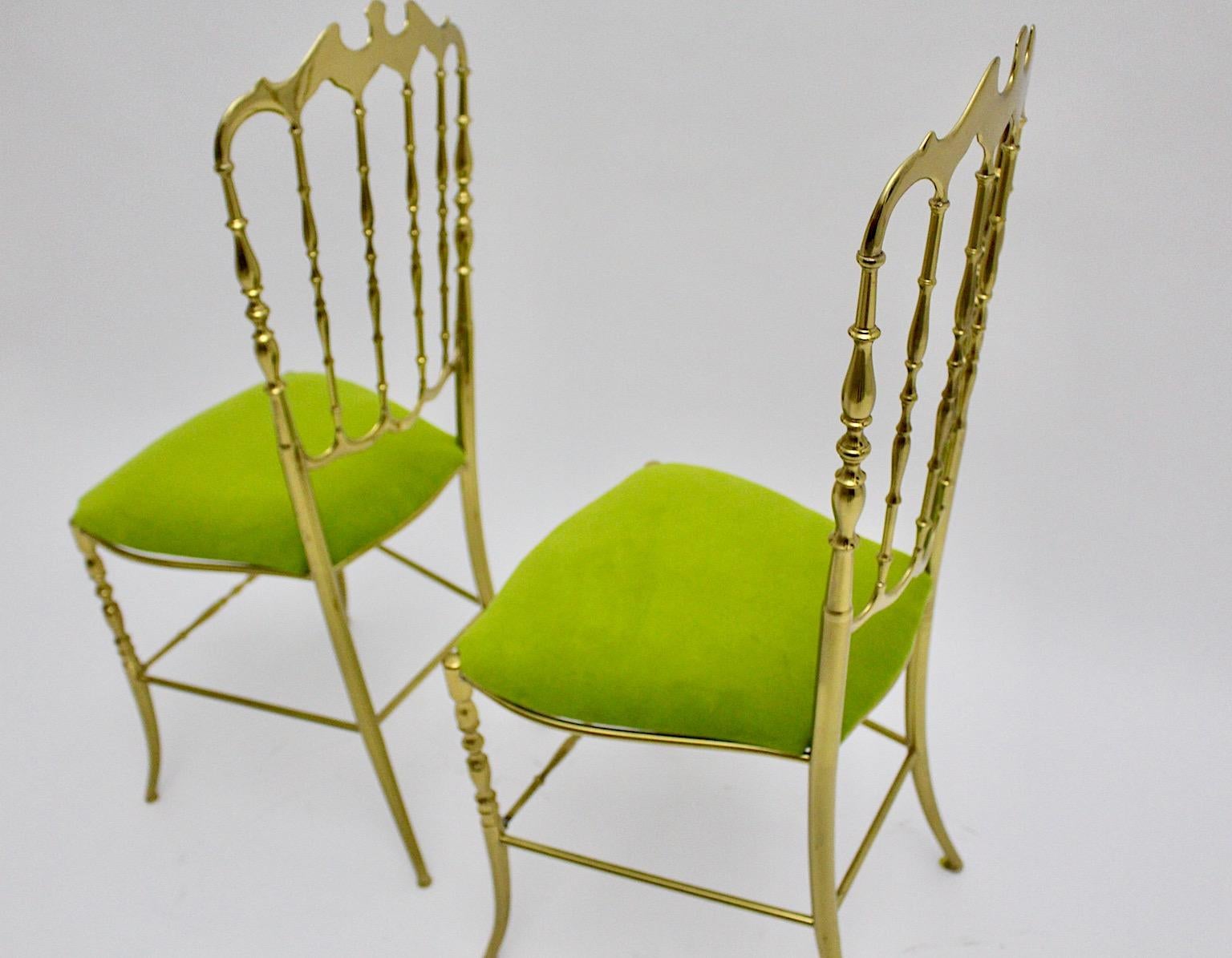 Hollywood Regency Style Vintage Brass Side Chairs Chiavari Greene & Greene Velvet Italia in vendita 3