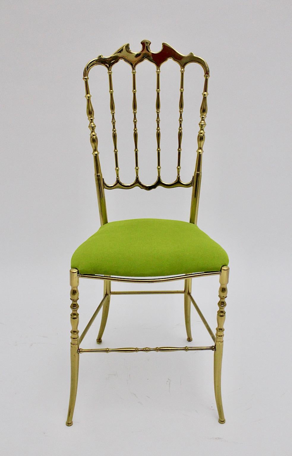 Hollywood Regency Style Vintage Brass Side Chairs Chiavari Greene & Greene Velvet Italia in vendita 7