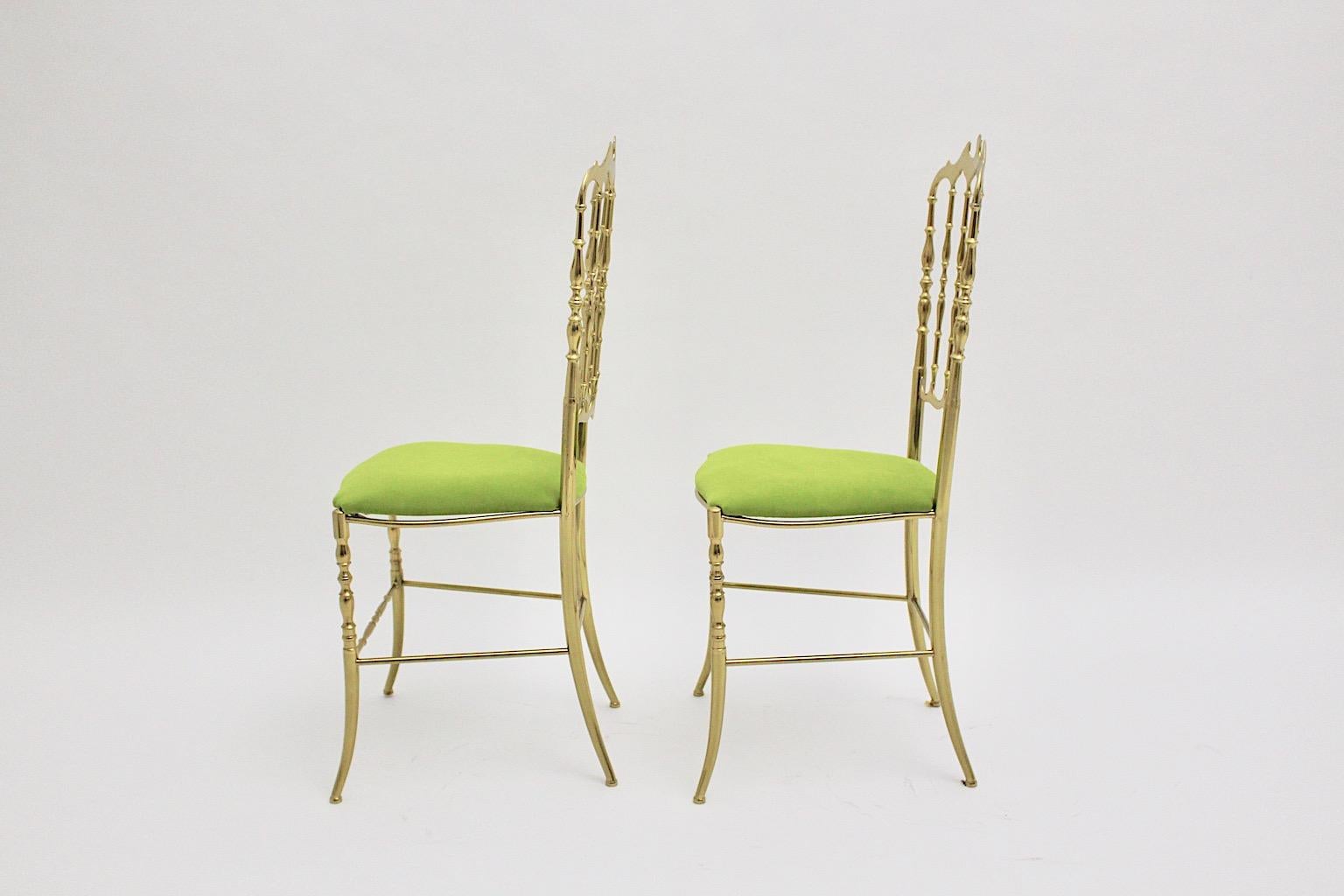 Hollywood Regency Style Vintage Brass Side Chairs Chiavari Greene & Greene Velvet Italia in vendita 1