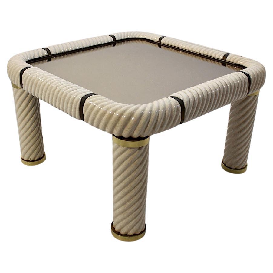 Hollywood Regency-Stil Vintage-Couchtisch aus Keramik und Messing Tommaso Barbi Italien