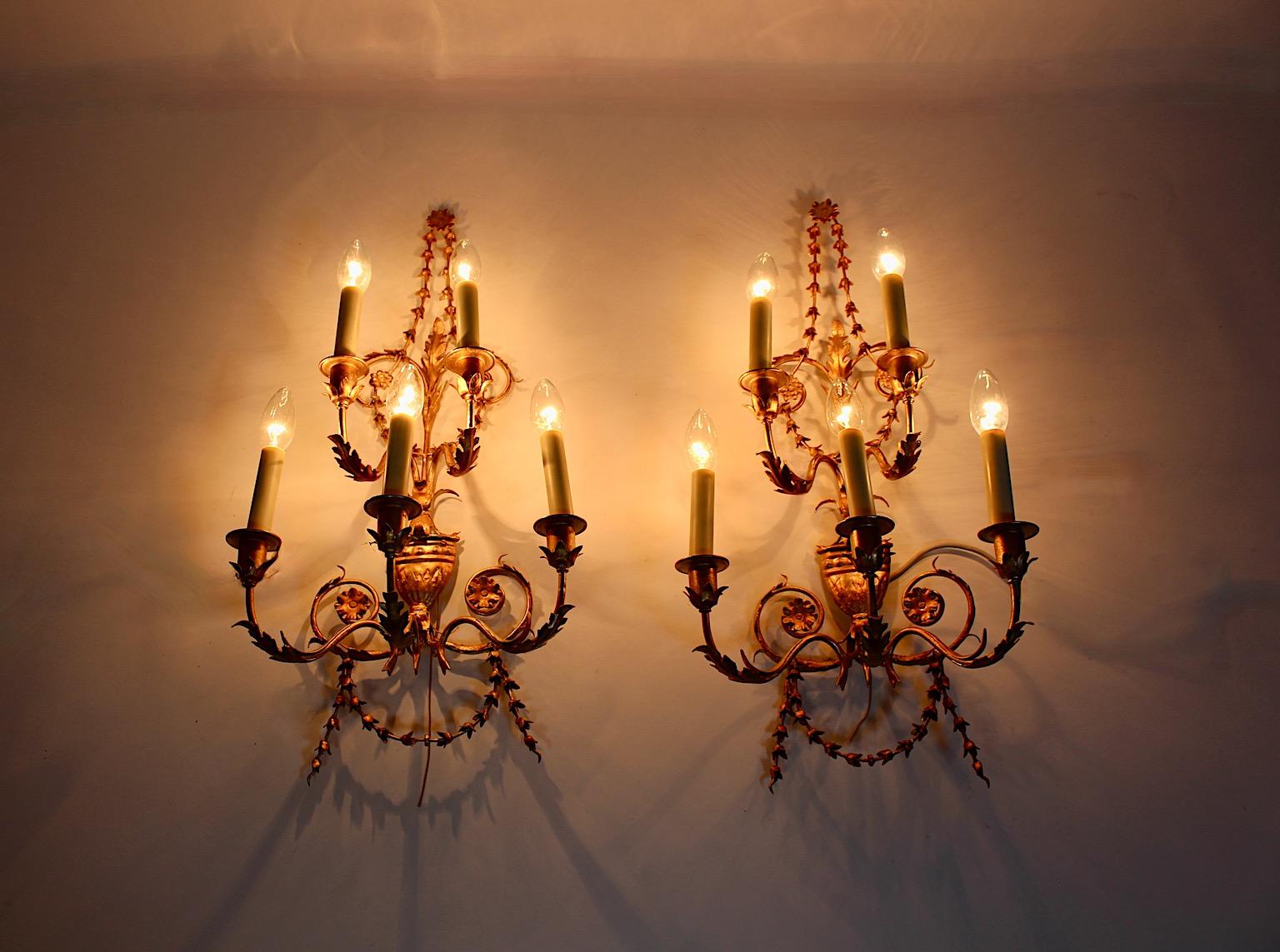 Hollywood Regency Style Vintage Gilt Metal Pair Duo Sconces Wall Lights, 1970s For Sale 6