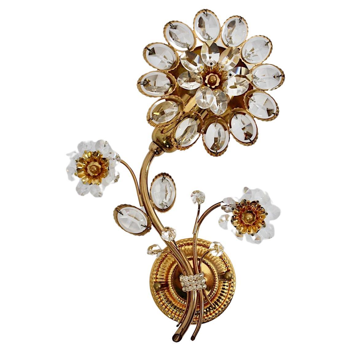 Hollywood Regency Style Vintage Solo Flower Sconce Gilt Brass Crystal Palwa 1960 For Sale