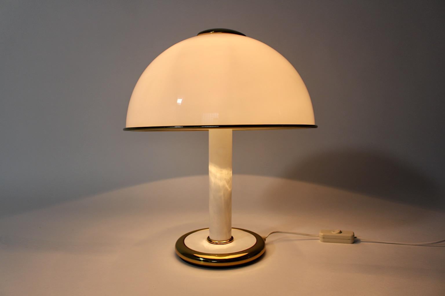 Hollywood Regency Style Vintage White Glass Dome Brass Mushroom Table Lamp 1970s For Sale 2