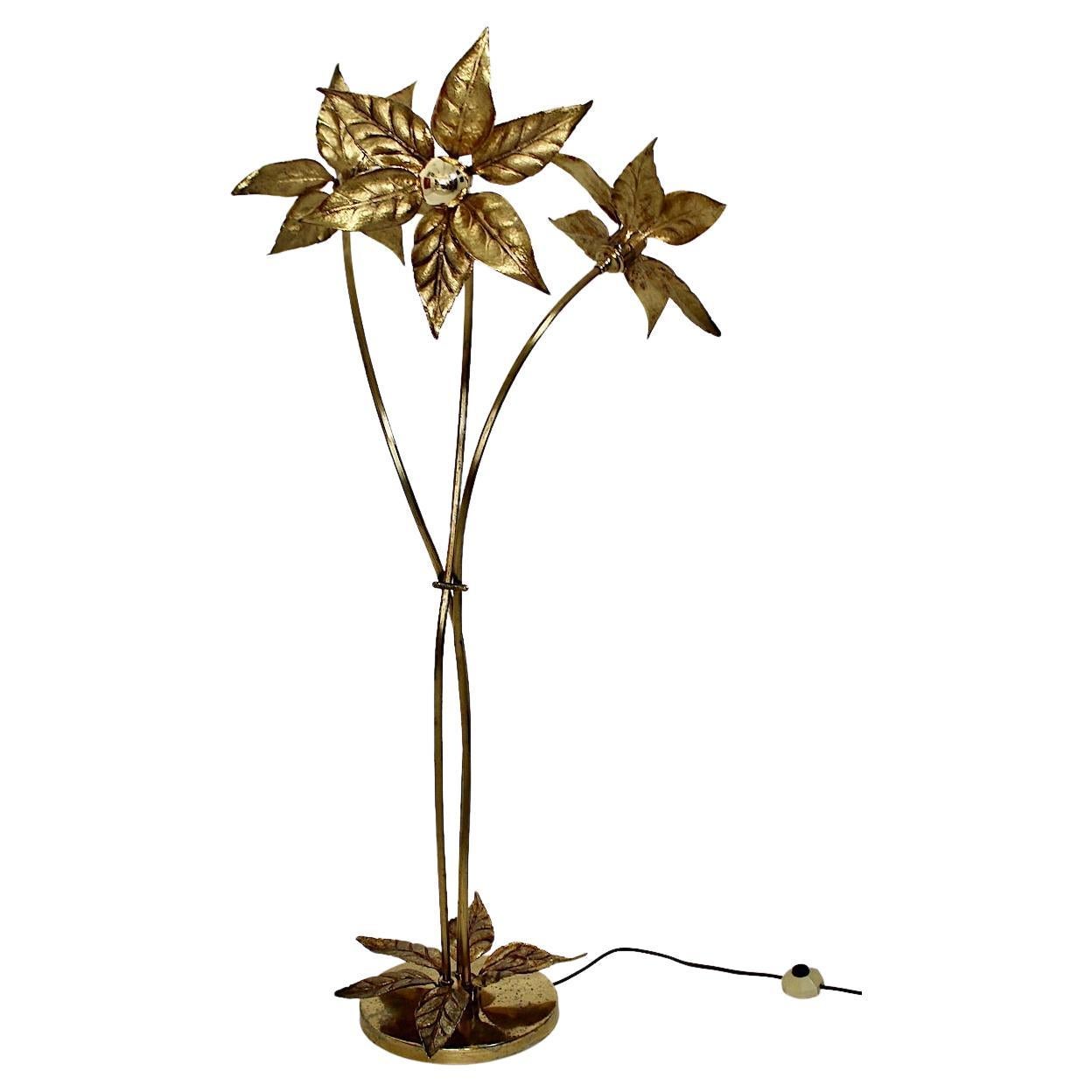 Hollywood Regency Style Vintage Willy Daro Gilt Brass Flower Floor Lamp 1970s For Sale