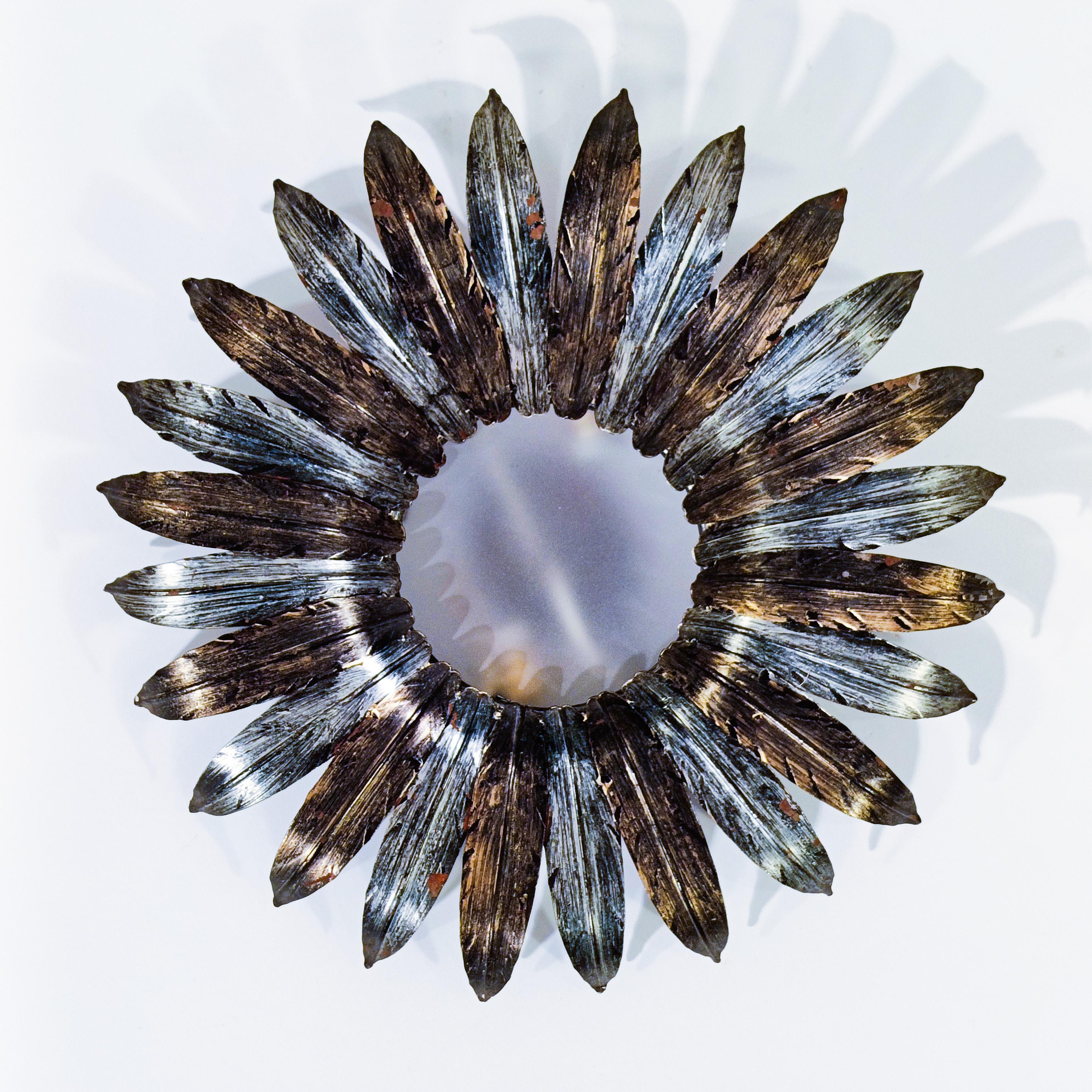 Hollywood Regency. Empotrable de hojas Sunburst de Ferro Art, España, Años 50 Regencia de Hollywood en venta