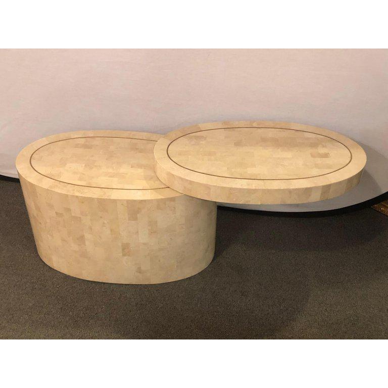 Hollywood Regency Mid-Century Modern Tessellated Bone Expanding Coffee or End Table For Sale