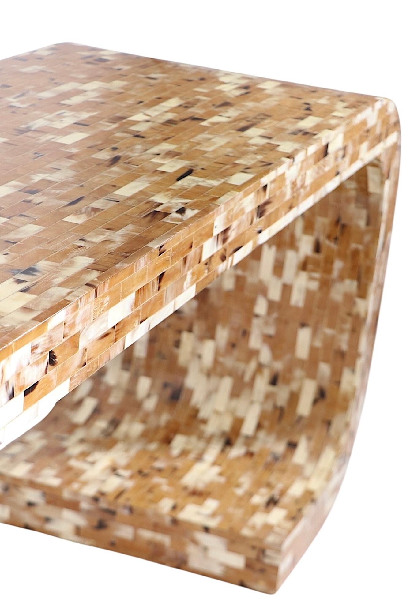 Table console en corne tessellée de style Régence hollywoodienne par Enrique Garcel c.C. 1970 en vente 7
