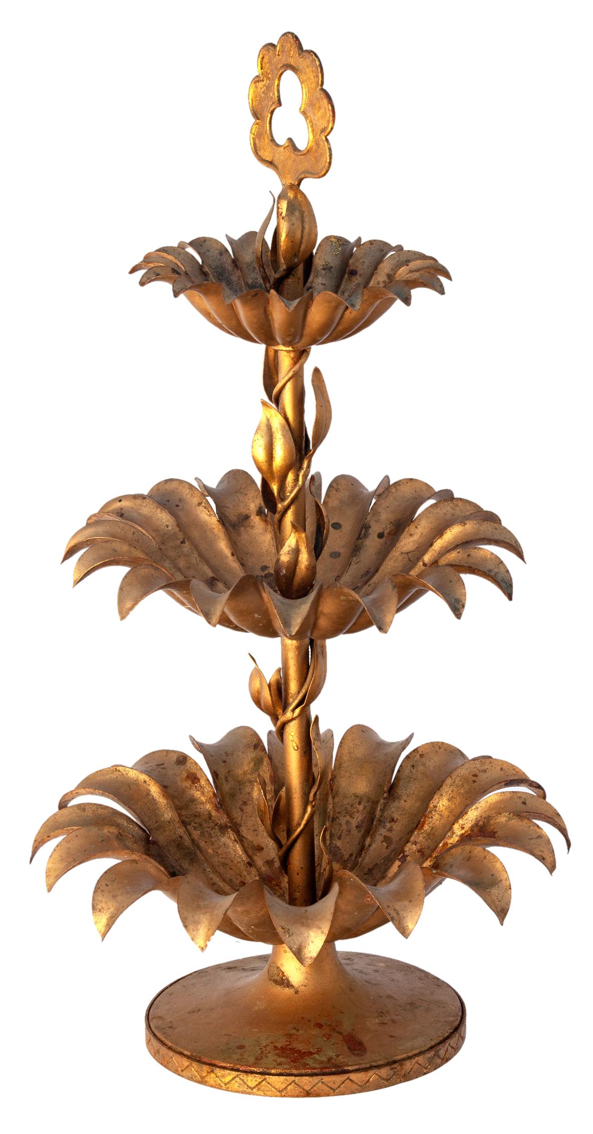 Hollywood Regency Three-Tiered Gilt Metal Accent Piece In Good Condition For Sale In Malibu, CA