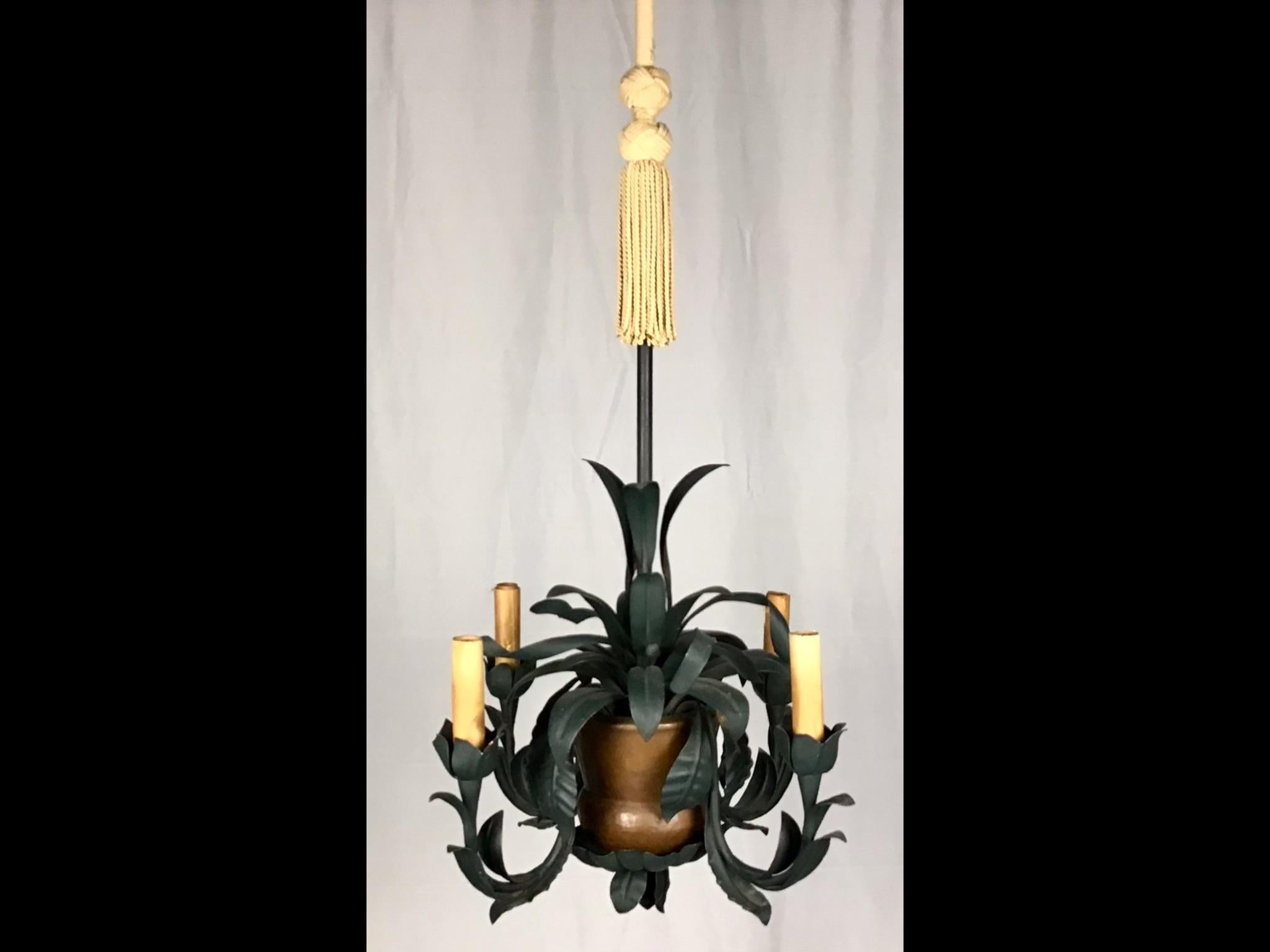 Hollywood Regency Tole and Copper Palm Tree Chandelier In Good Condition For Sale In Bradenton, FL