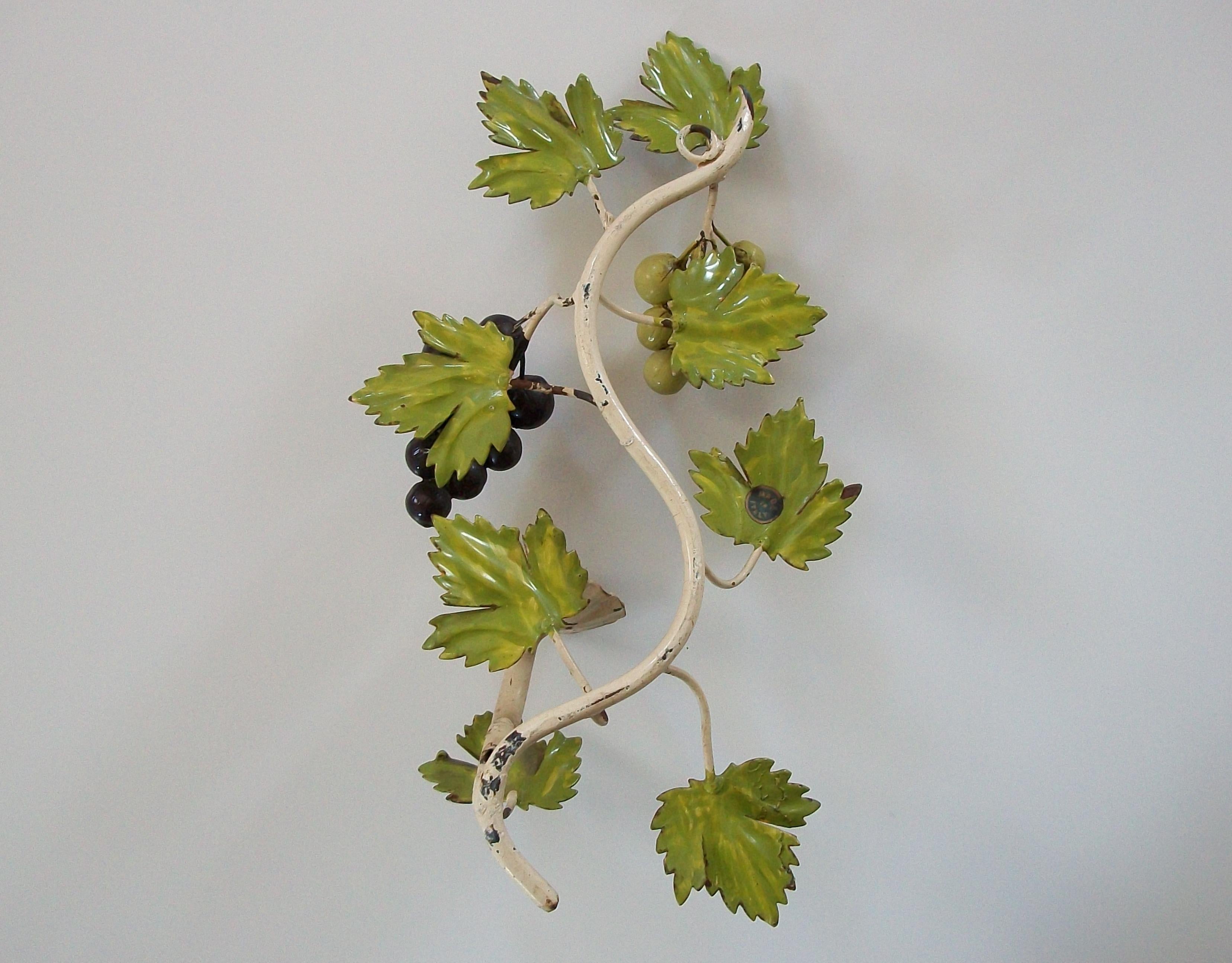 Hollywood Regency Tole Candle Sconce with Grapes - Italy - Circa 1950's For Sale 6