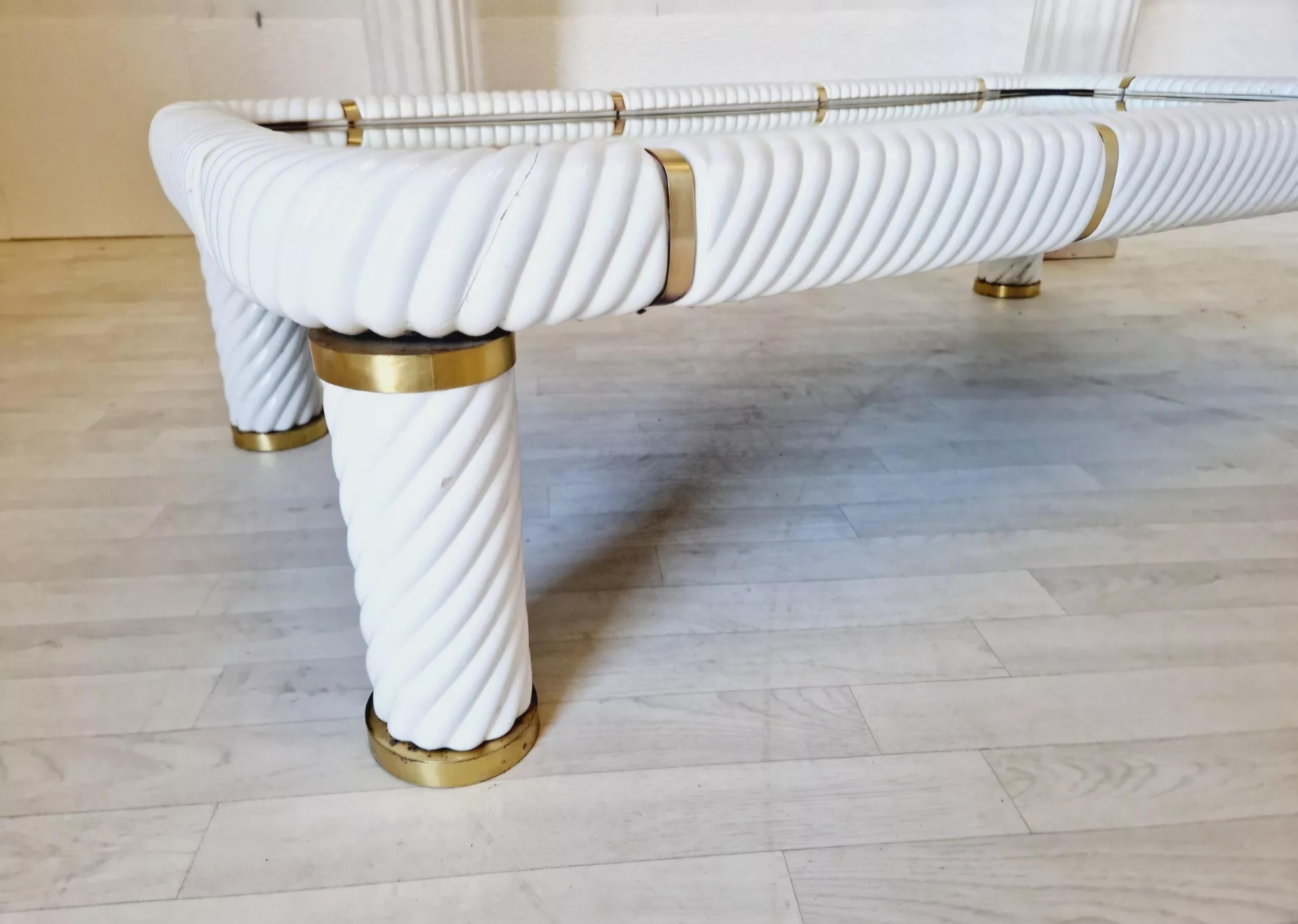 Table basse Tommaso Barbi en céramique blanche Hollywood Regency Bon état - En vente à Buxton, GB
