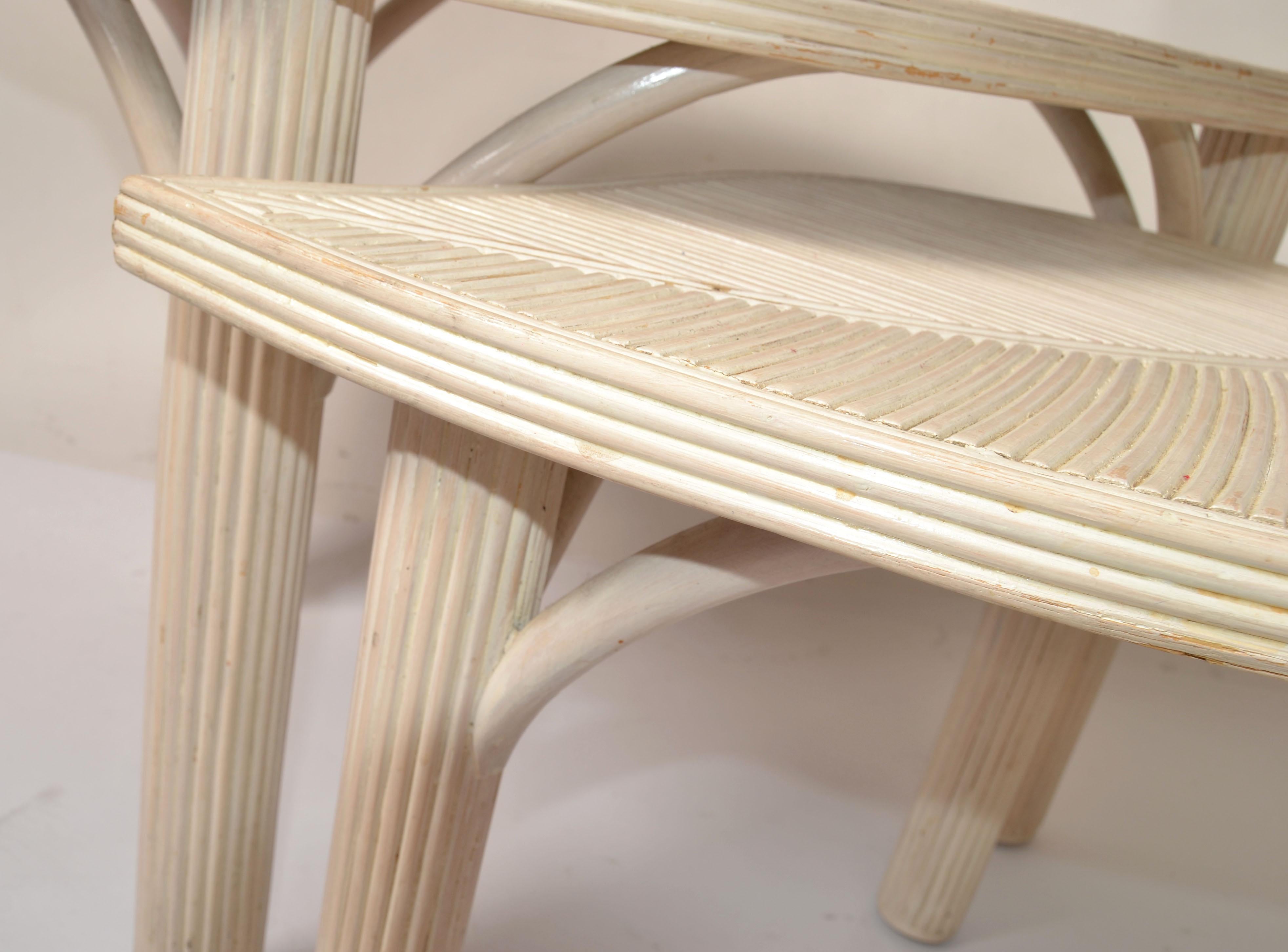 Deux tables d'appoint décoratives en forme de feuilles de bambou et de roseau crayon Hollywood Regency en vente 4