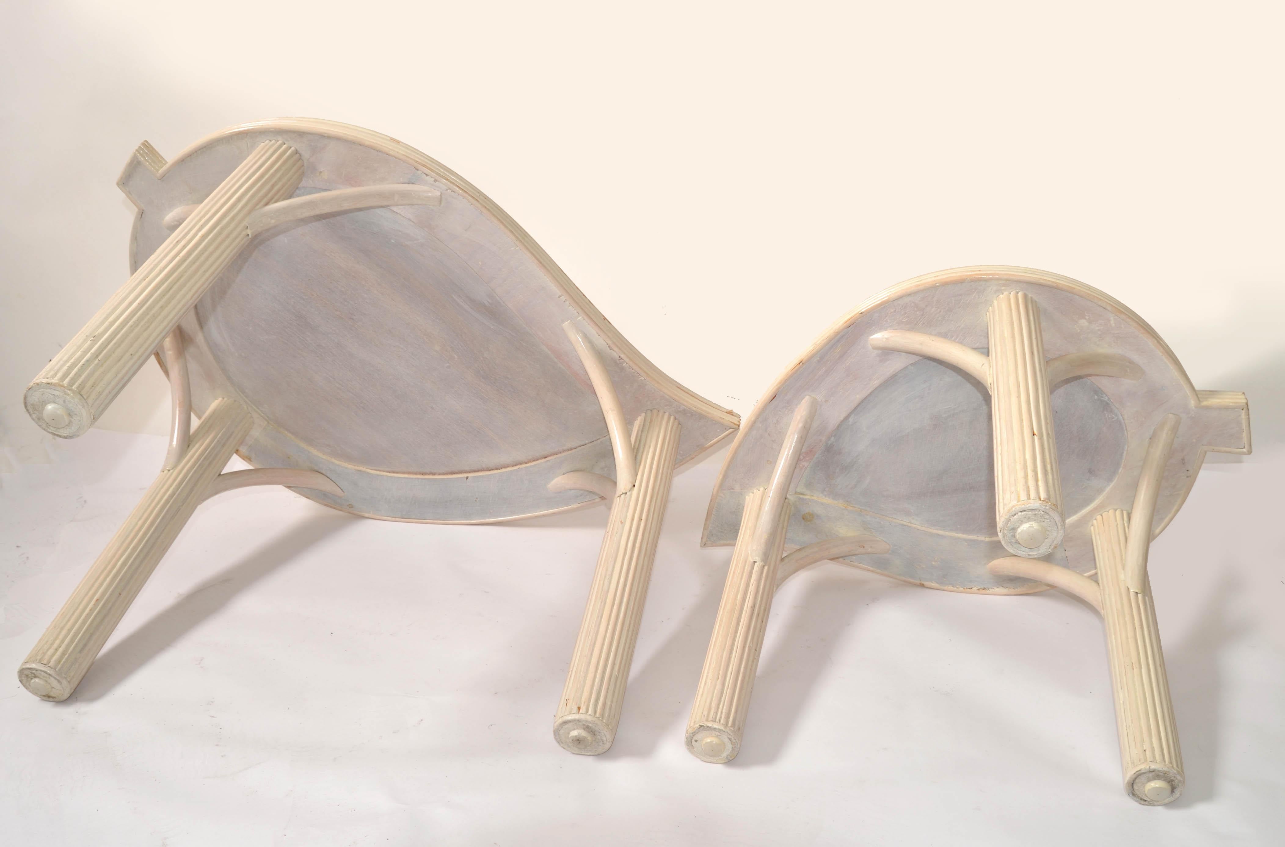 Deux tables d'appoint décoratives en forme de feuilles de bambou et de roseau crayon Hollywood Regency en vente 6
