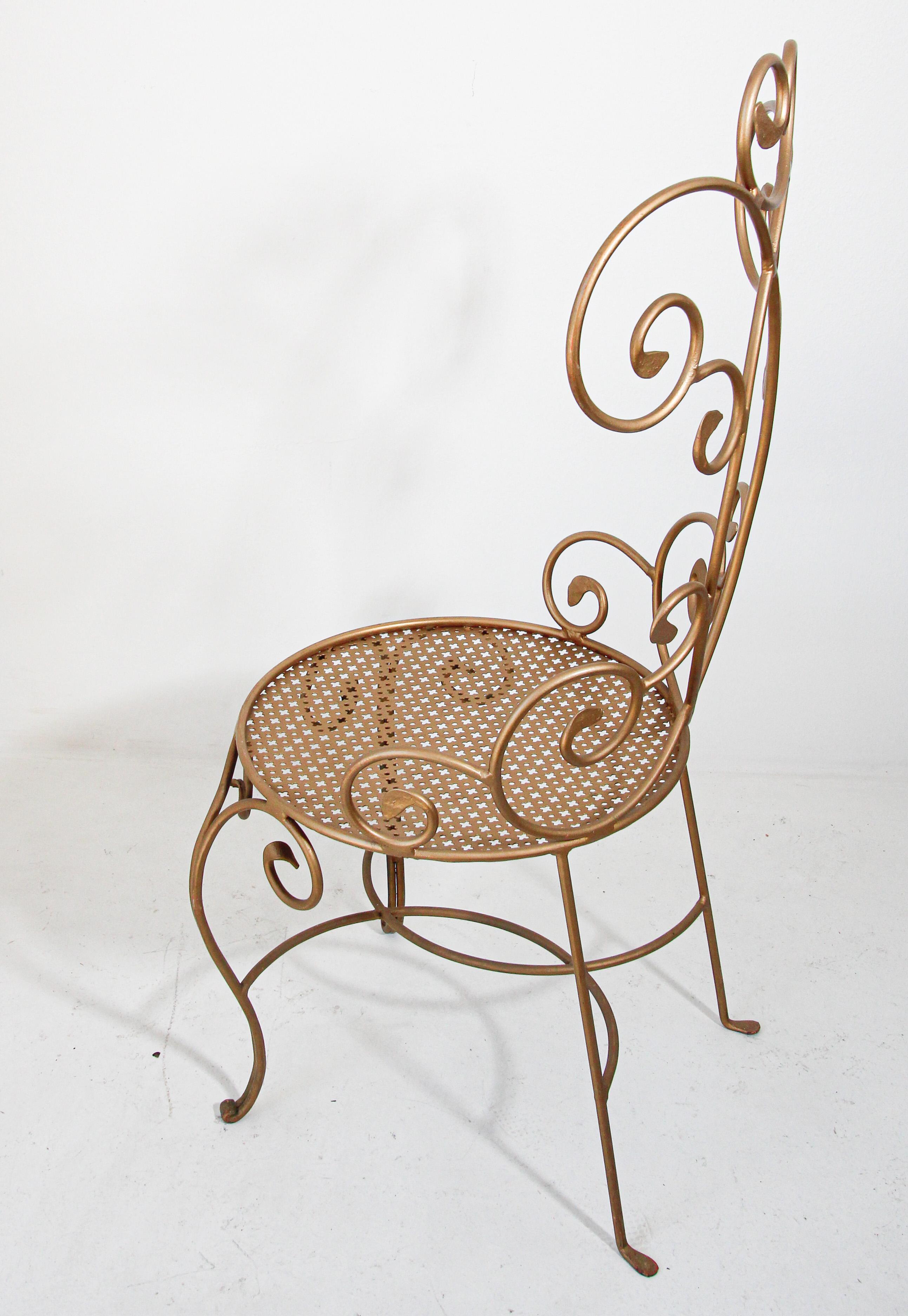 Hollywood Regency Vintage Italian Gilt Iron Sculptural Chair For Sale 10