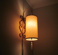 Hollywood Regency Wall Mounted Gold Gilt Boudoir Lamp