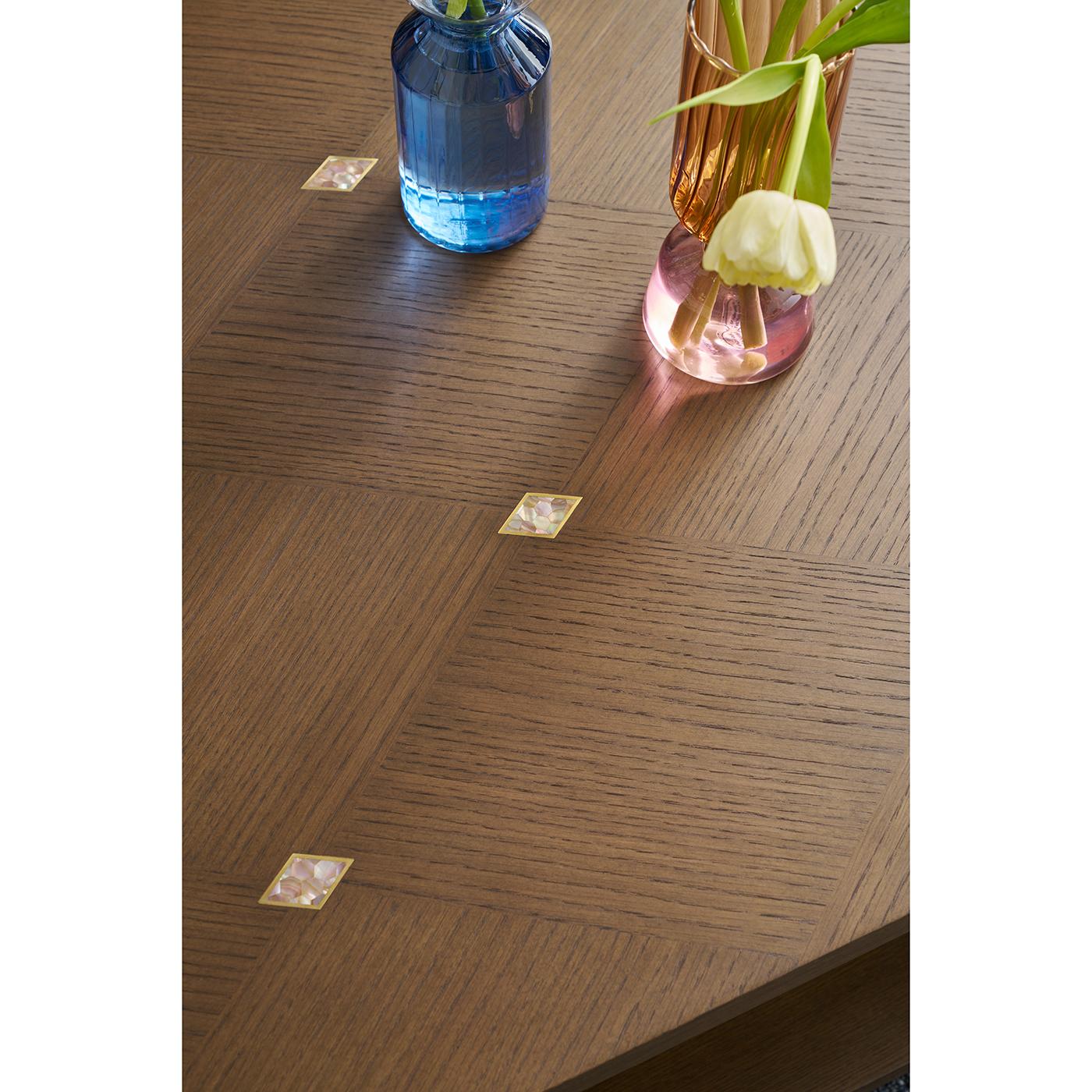 XXIe siècle et contemporain Table basse Hollywood Regency, finition foncée en vente