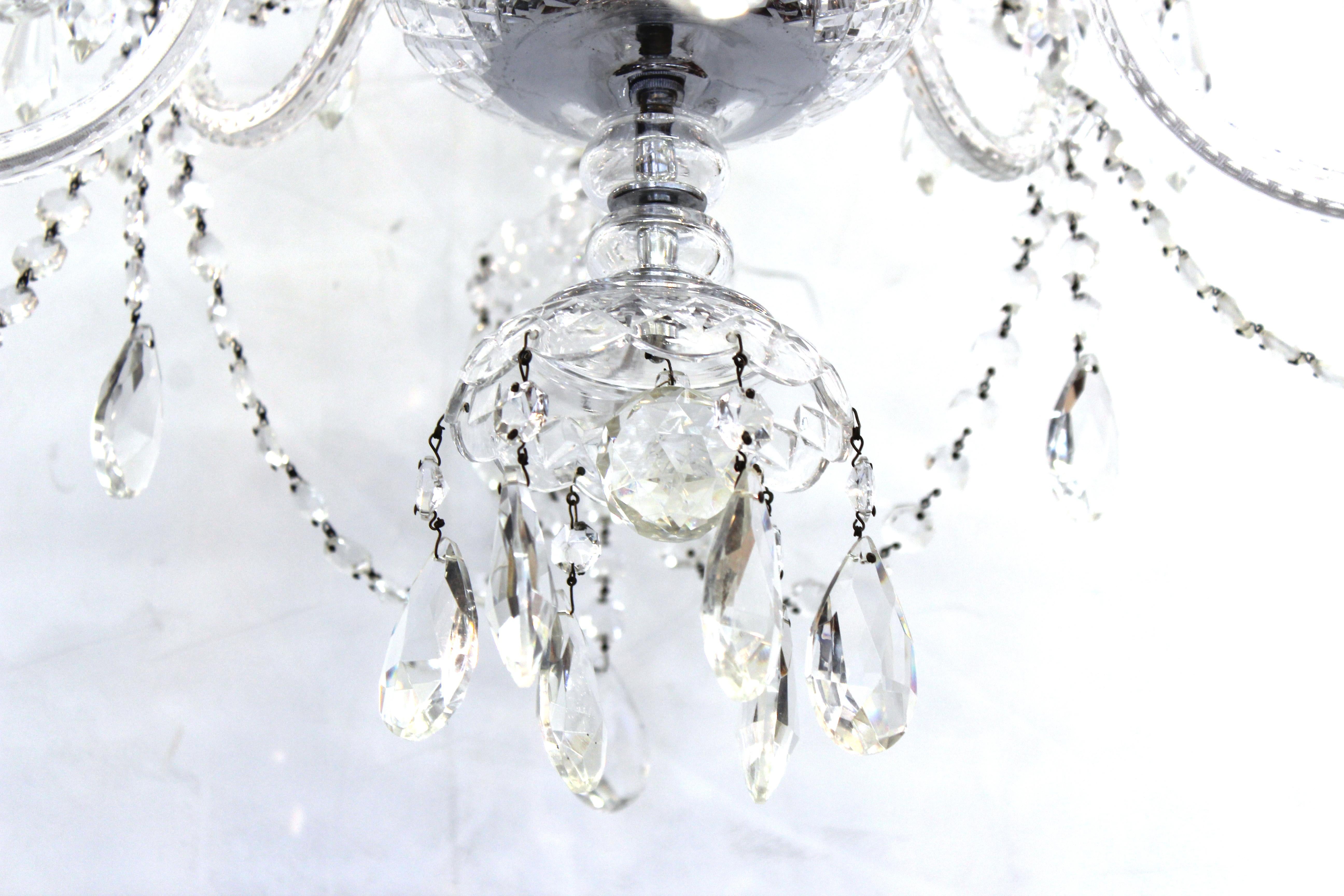 Hollywood Regency Waterford Manner Midcentury Crystal Chandelier In Good Condition In New York, NY