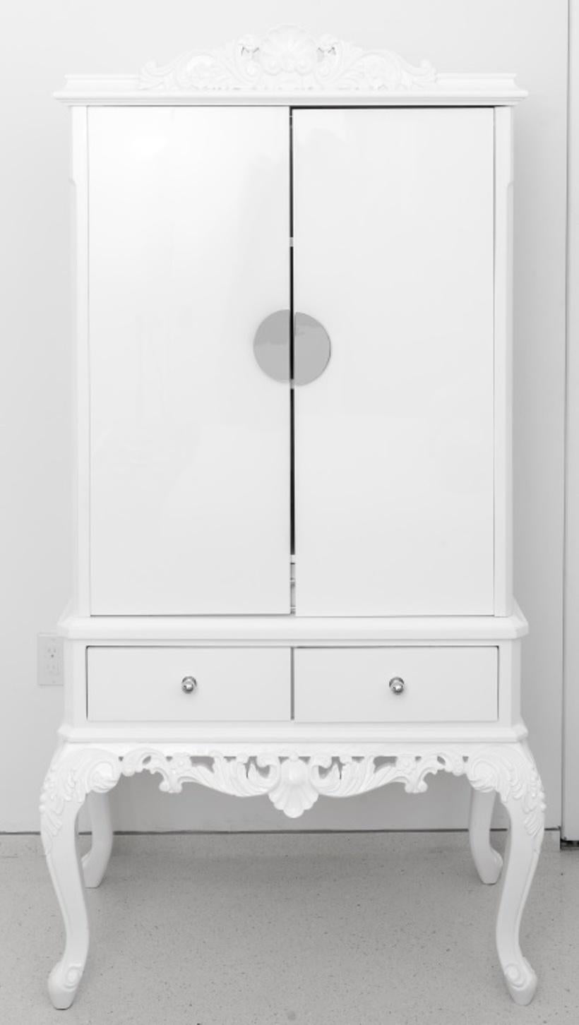 Modern Hollywood Regency White Lacquer Cabinet on Stand For Sale