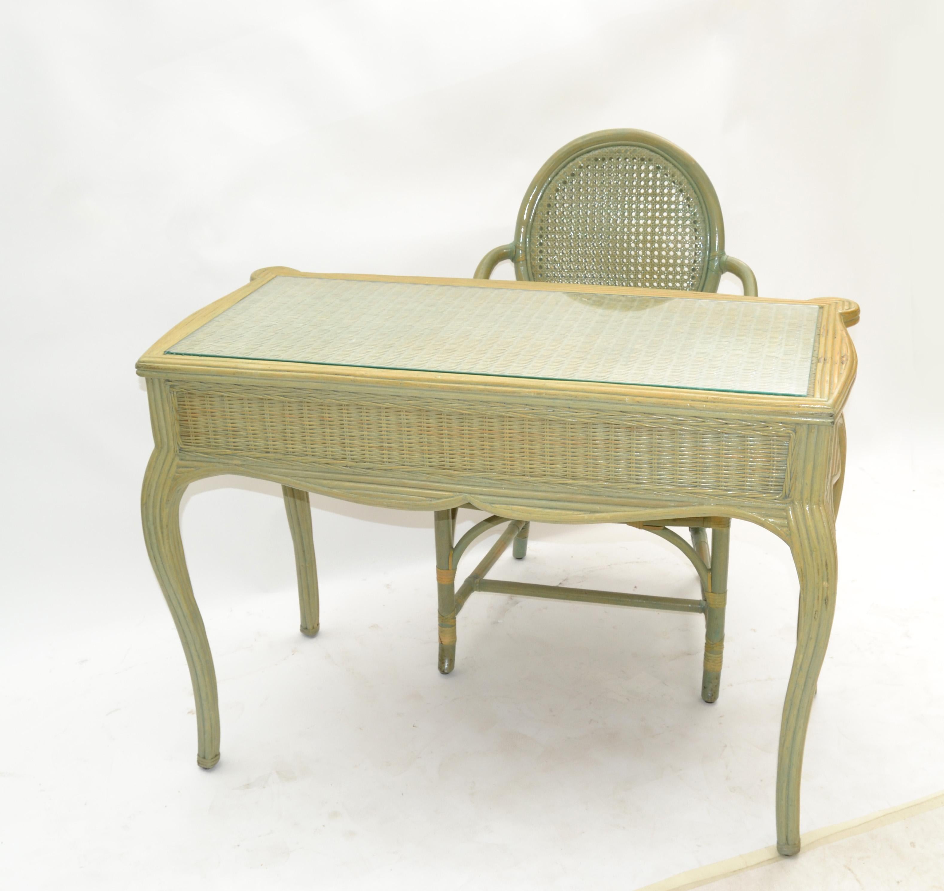Hollywood Regency Whitecraft Desk, Vanity & Armchair Green Finish American, 1970 In Good Condition For Sale In Miami, FL