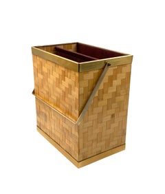 Hollywood regency woven bamboo magazine rack, Metal Linea Nova Italy 1970s