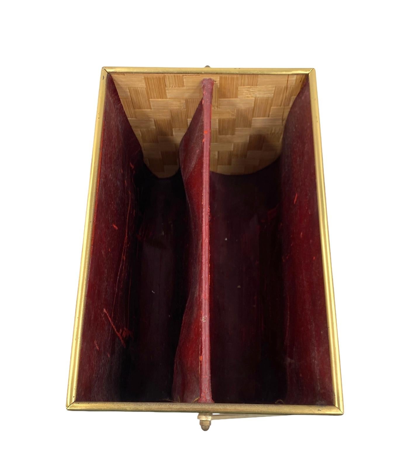 Hollywood regency woven bamboo magazine rack, Metal Linea Nova Italy 1970 in vendita 1