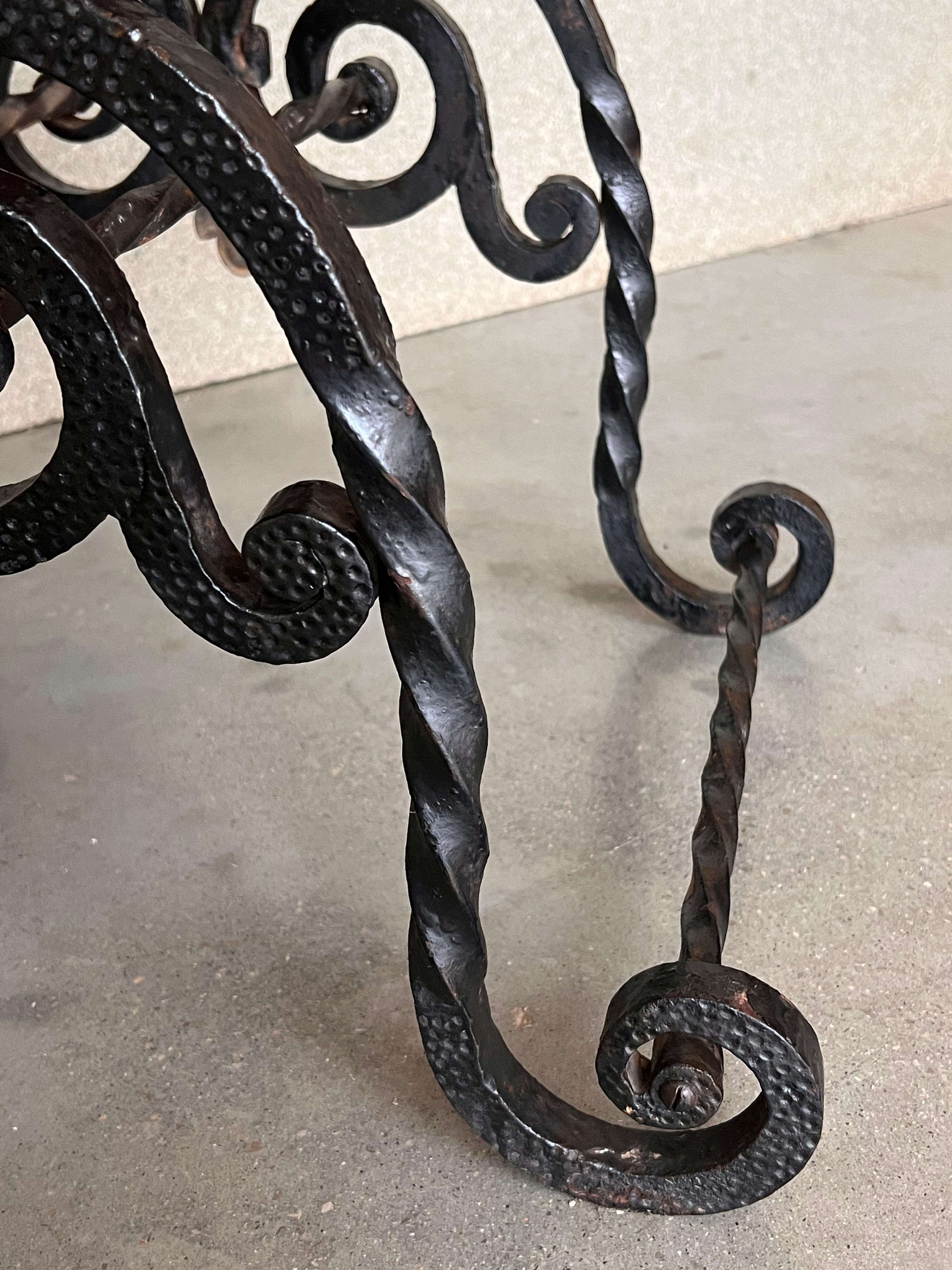 Hollywood Regency Wrought Iron Curule Bench, Savonarola, Throne In Good Condition For Sale In Miami, FL