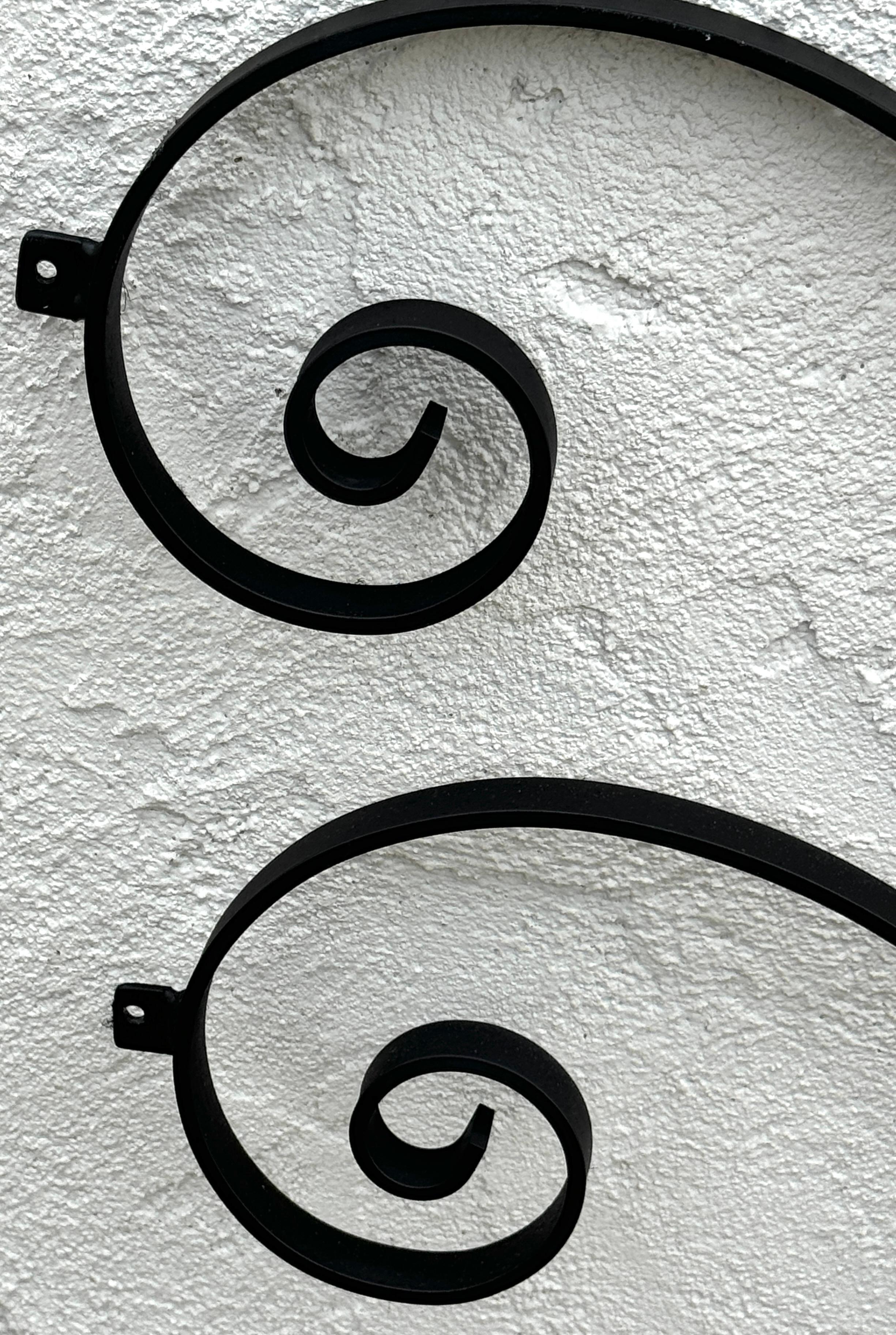20th Century Hollywood Regency Wrought Iron Lady Golfer Exterior/Interior Wall Sculpture For Sale