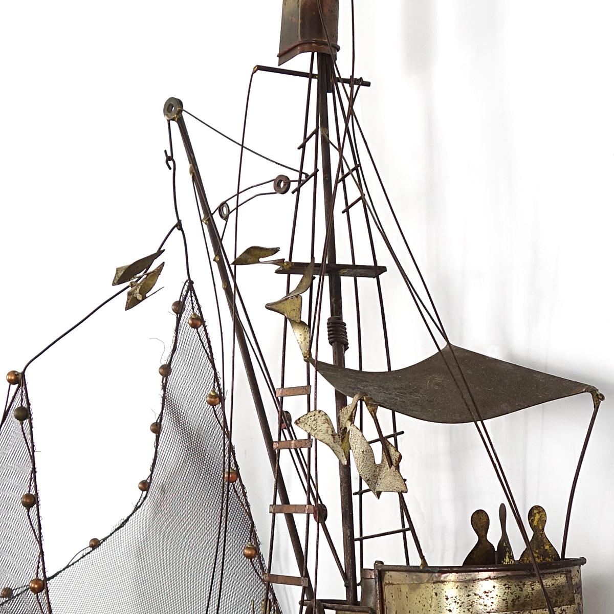 Hollywood-Regency-Fischboot „ Maria“ aus Messing von Curtis Jer, extra groß im Angebot 3