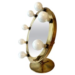 Miroir de maquillage grossissant en laiton de style hollywoodien