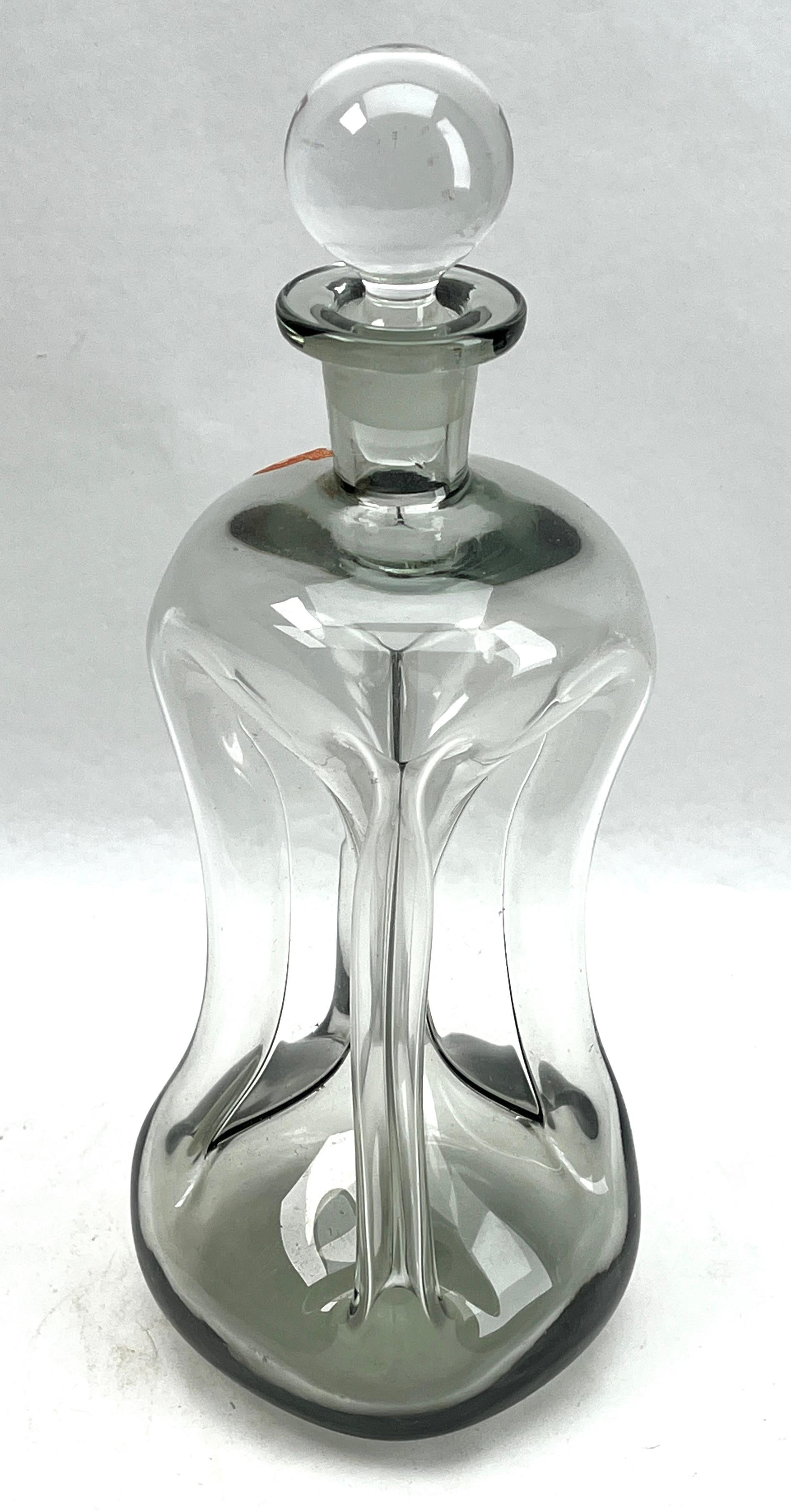 Holmegaard Danish From Jacob E. Bang Kluk Kluk Decanters, With Label 1960s In Good Condition For Sale In Verviers, BE