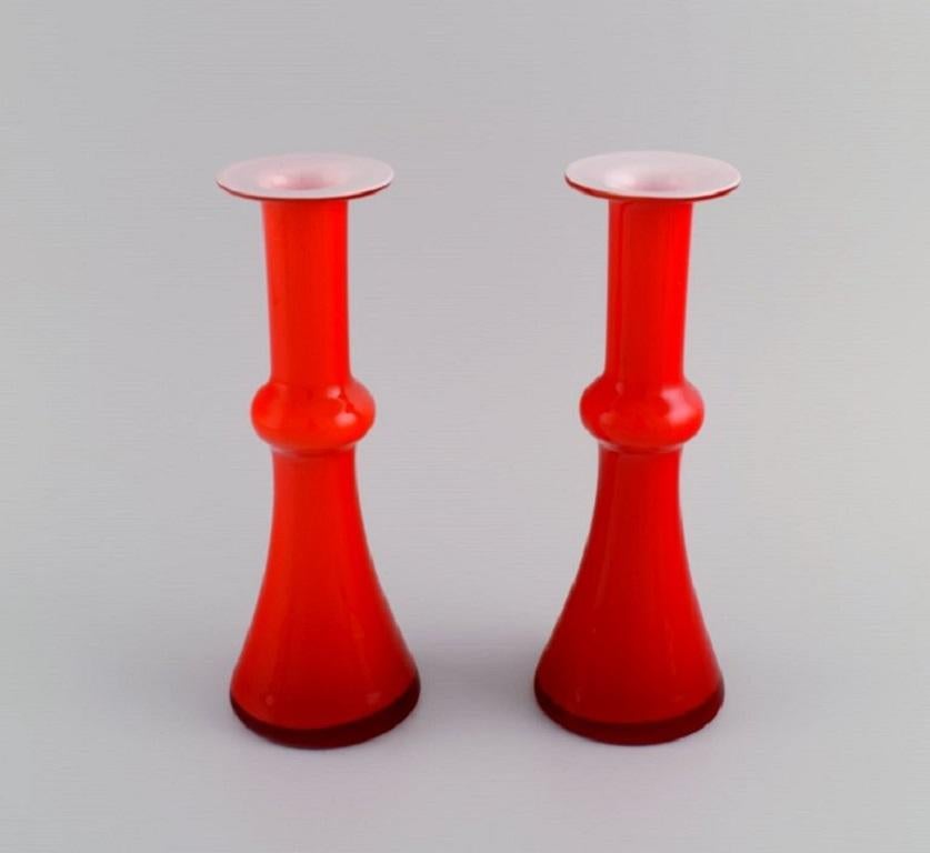 Holmegaard / Kastrup. Two Carnaby vases in red mouth blown art glass. 1960s.
Measures: 21 x 7.7 cm.
In excellent condition.
Label.