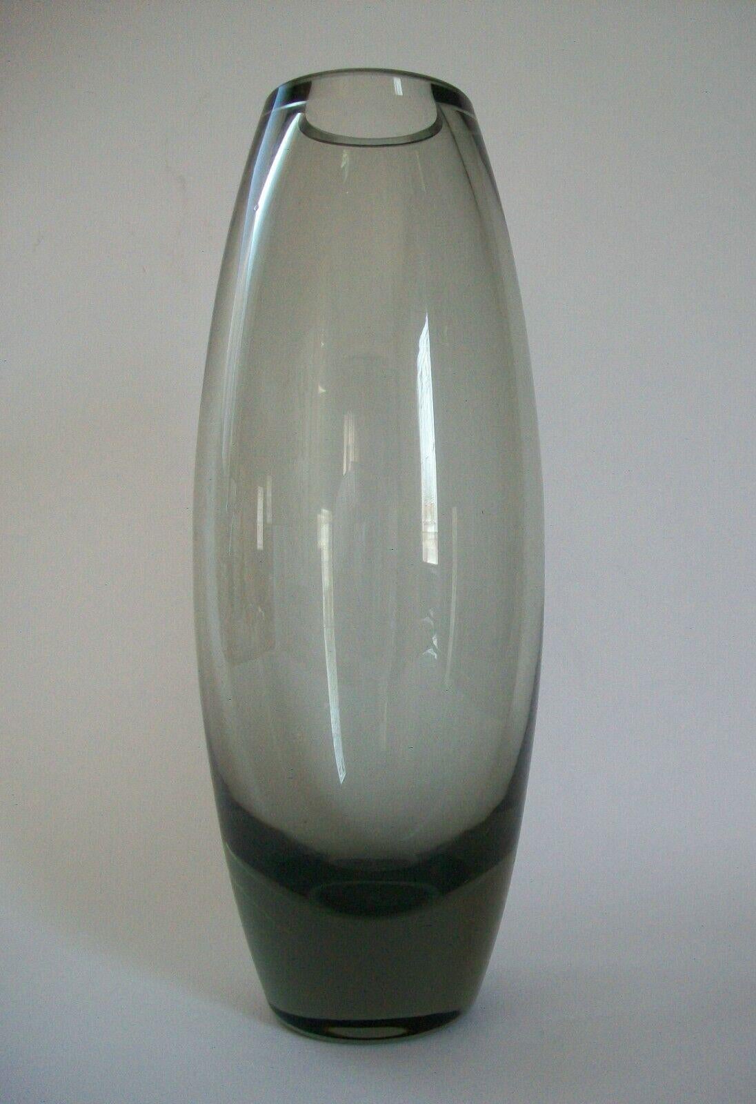 Mid-Century Modern Holmegaard, Per Lütken, Grey Hellas Vase, Signed, Denmark, Circa 1970's For Sale