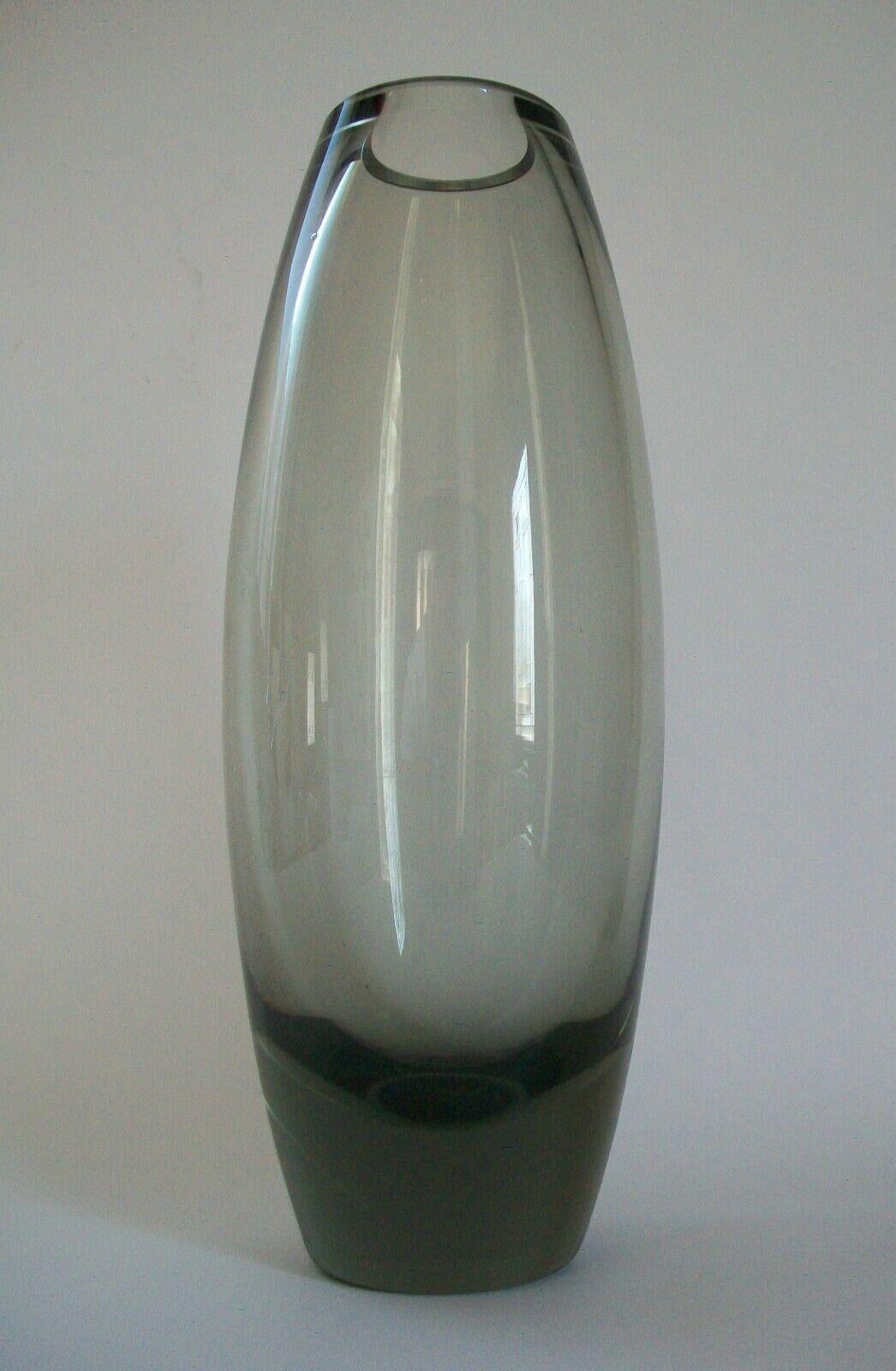 Hand-Crafted Holmegaard, Per Lütken, Grey Hellas Vase, Signed, Denmark, Circa 1970's For Sale
