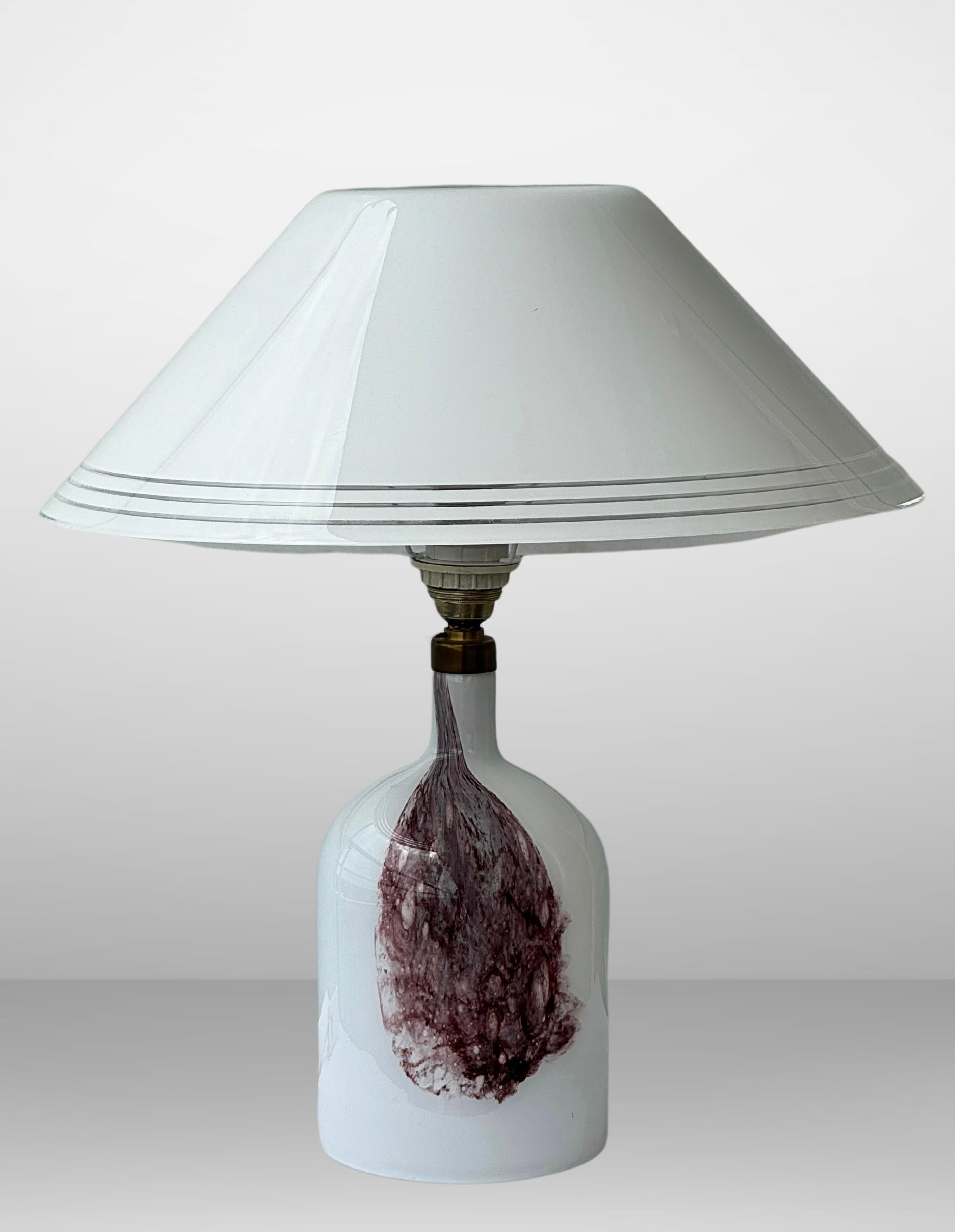 Holmegaard: 2er-Set Glas-Tischlampen mit Acrylschirmen von Michael Bang (20. Jahrhundert) im Angebot